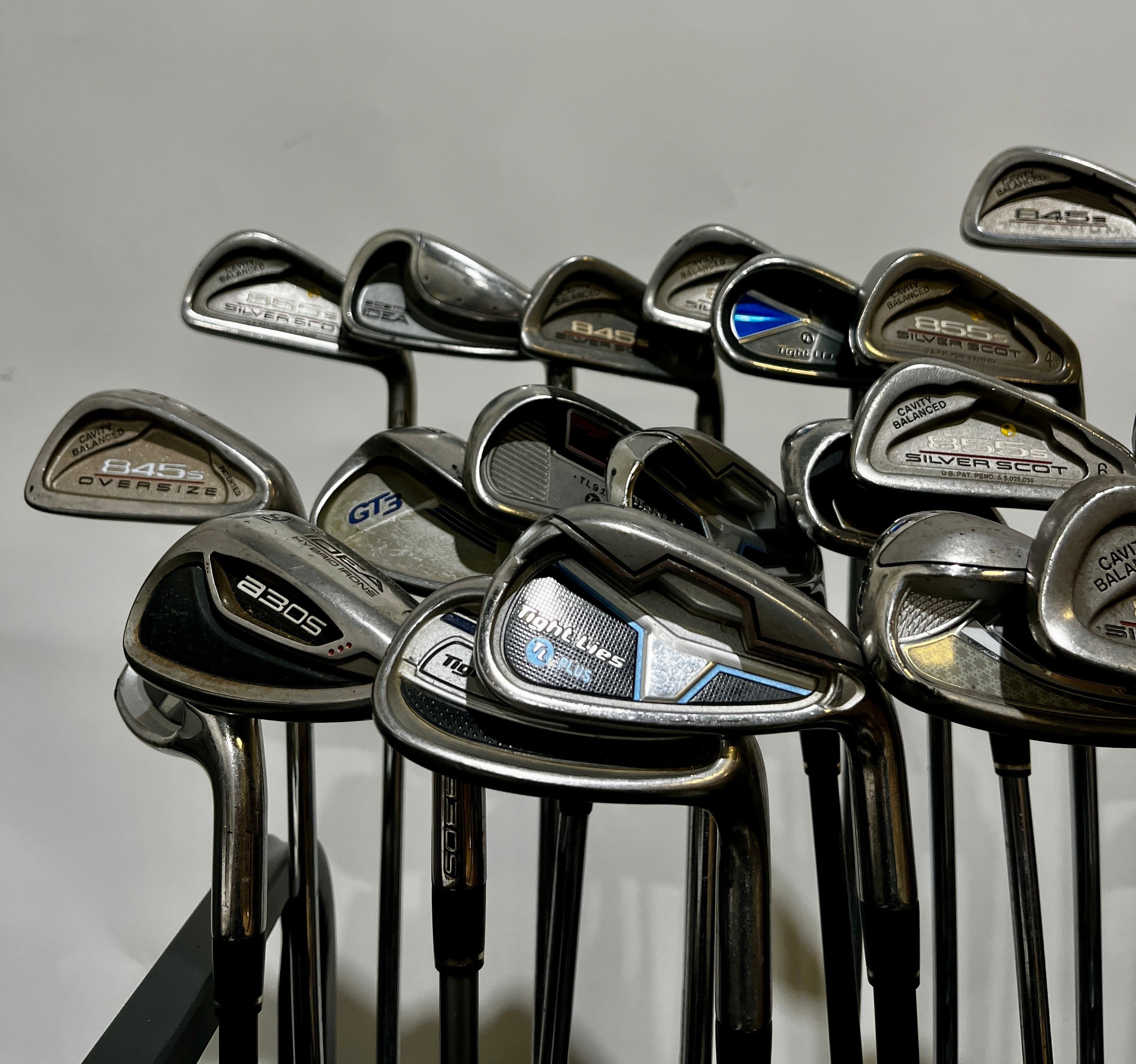 Wholesale Lot of 50 Golf Clubs - Assorted Single Irons and Wedges. Tommy Armour-Next Round
