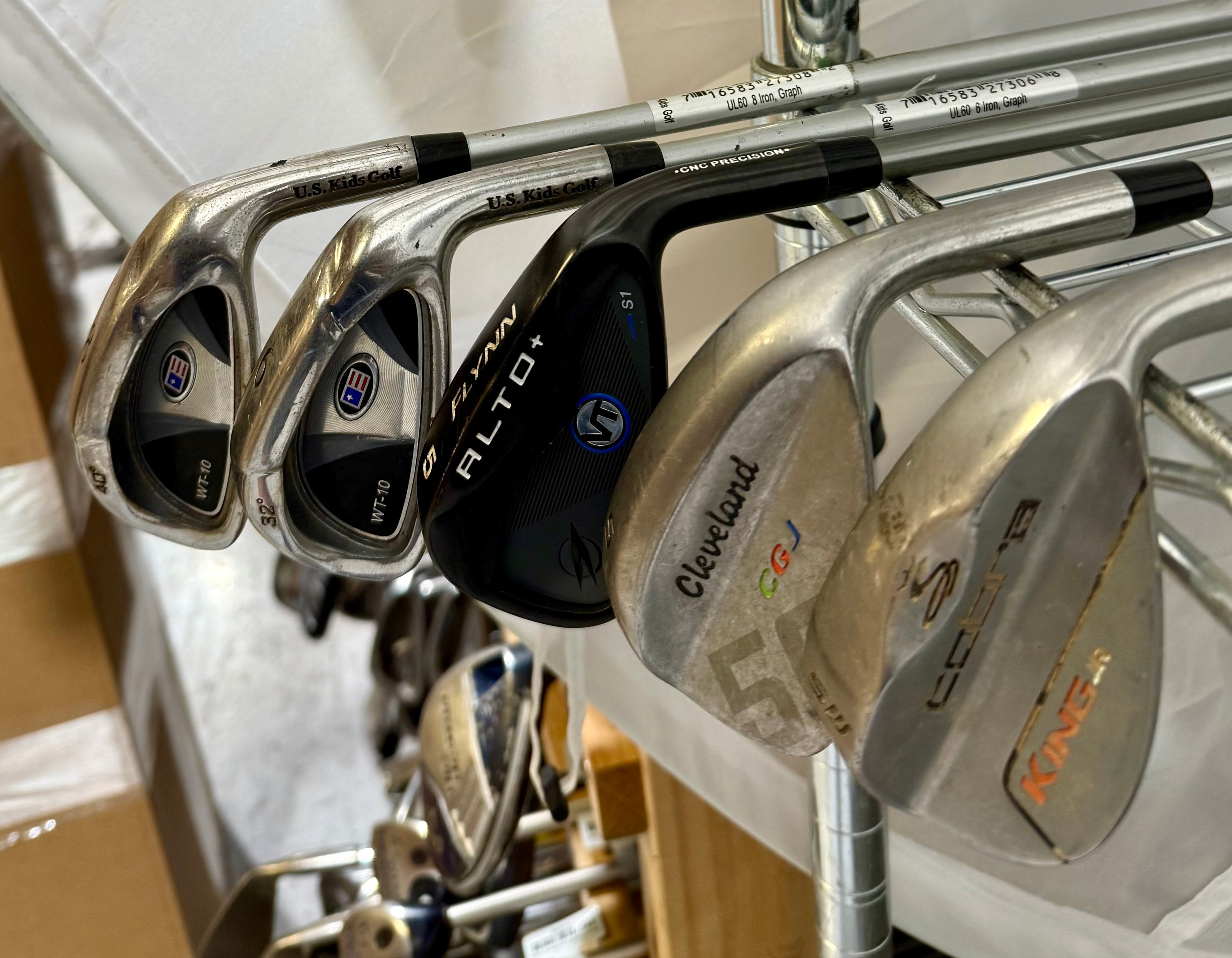 Wholesale Lot of 50 Golf Clubs - Kids Clubs-Next Round