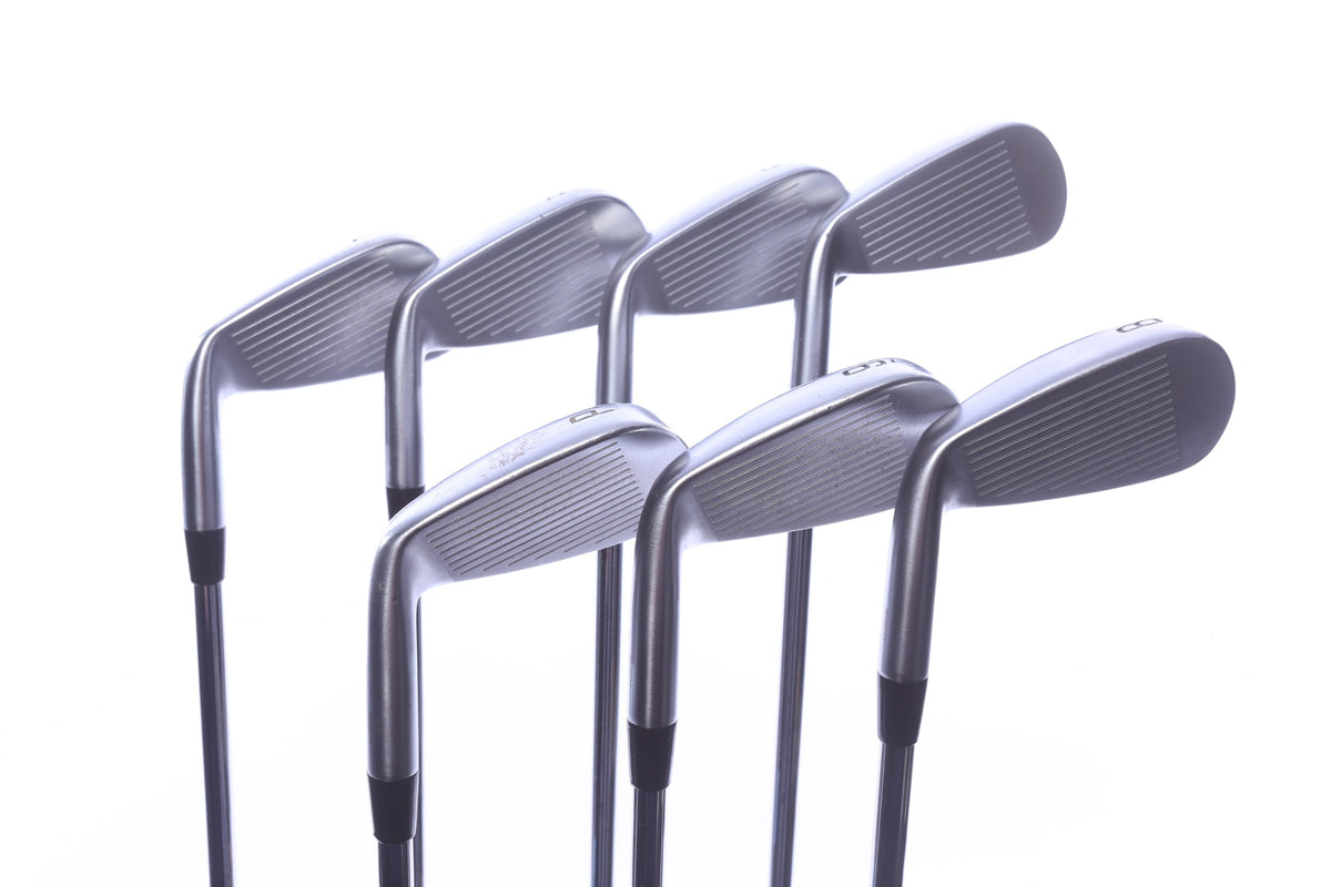 Used Mizuno JPX 925 Hot Metal Pro Iron Set - Right-Handed - 4-PW - Stiff Flex