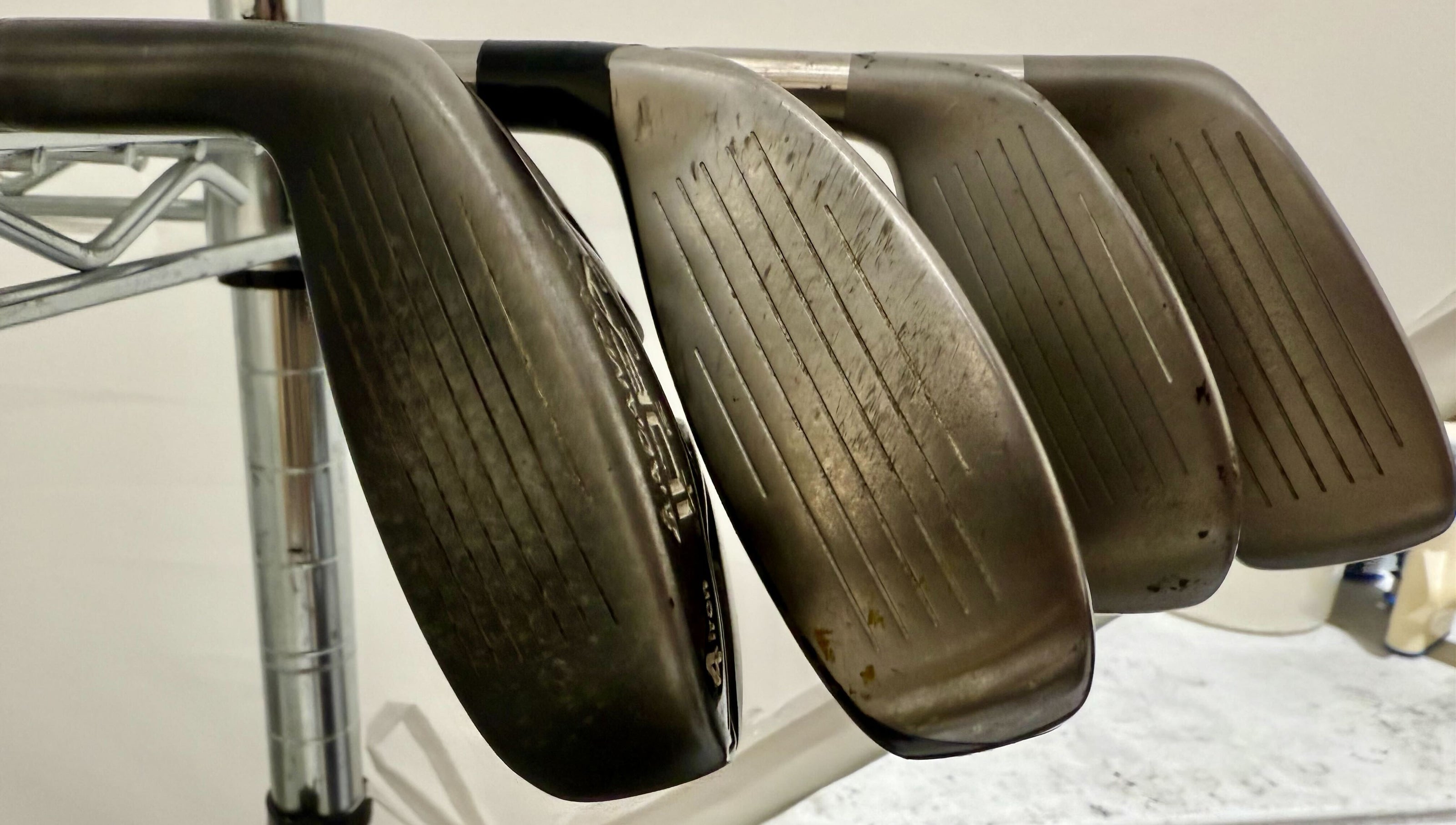 Wholesale Lot of 40 Golf Clubs - Adams Assorted Hybrids-Next Round