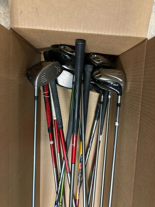 Wholesale Lot of 15 TaylorMade r5 Dual Drivers-Next Round