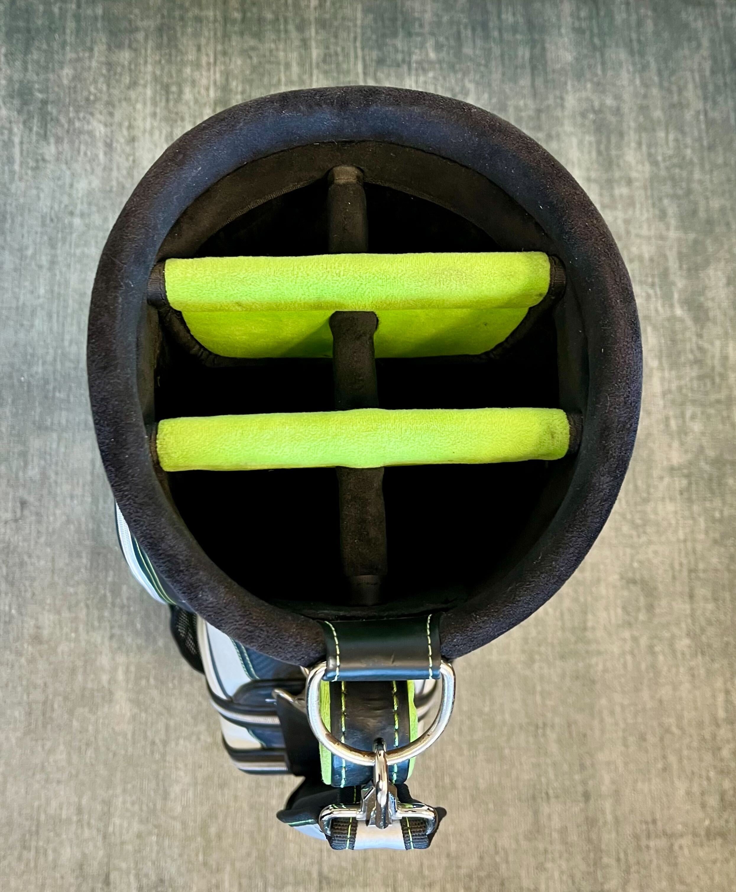 Callaway GBB Epic Staff Cart Bag 3 Dividers/7 pockets w/ Strap and Rain Cover-Next Round