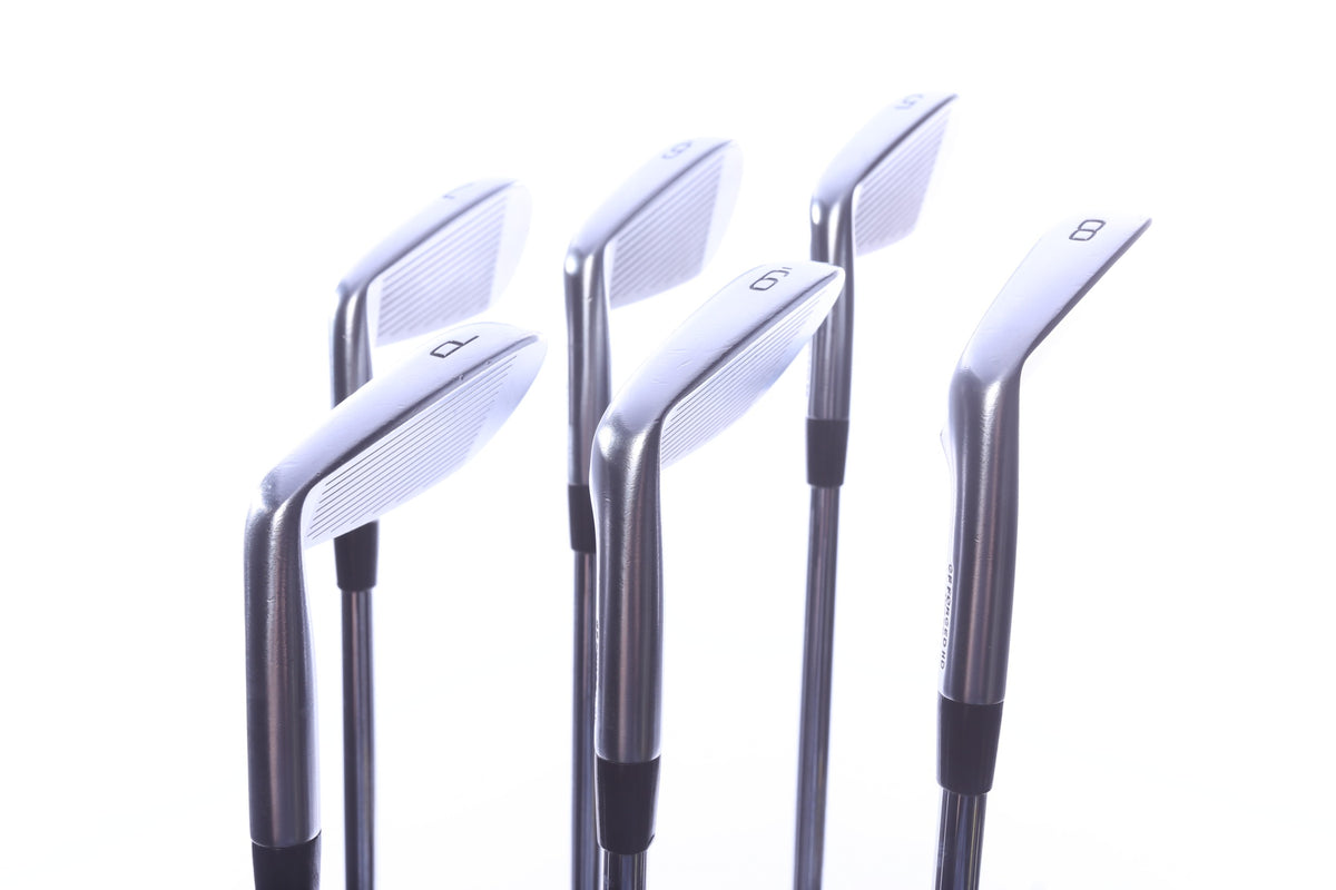 Used Mizuno JPX 921 Tour Iron Set - Right-Handed - 5-PW - Stiff Flex