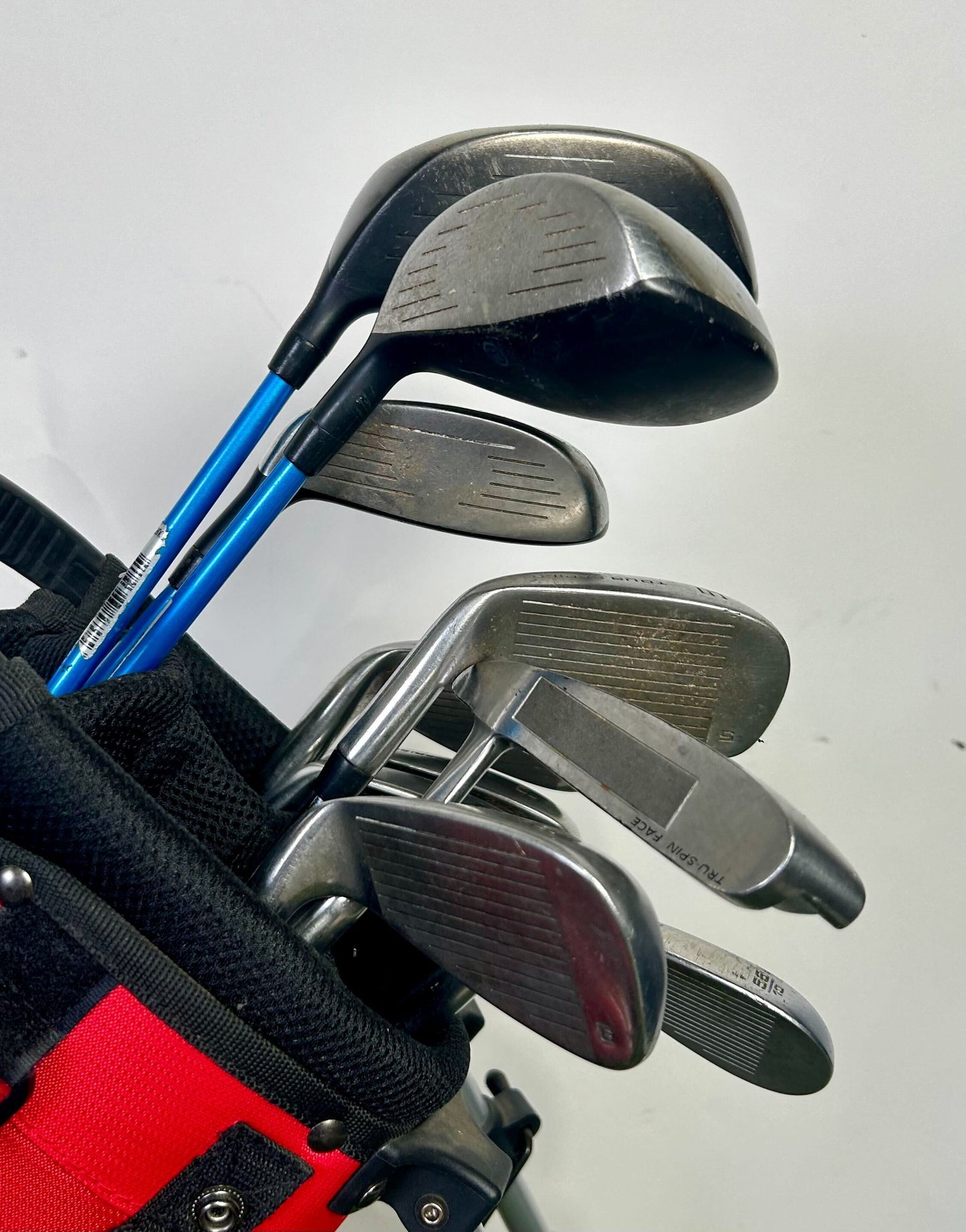 U.S Kids Golf Bag - Includes Complete Right-Handed U.S Kids Junior Golf Set-Next Round