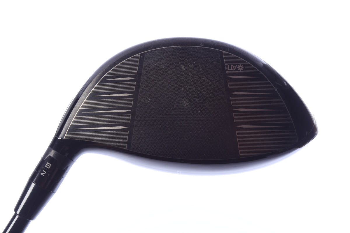 Used Titleist TSi2 Driver - 10 Degrees - Stiff Flex Mitsubishi Tensei AV White - Right-Handed