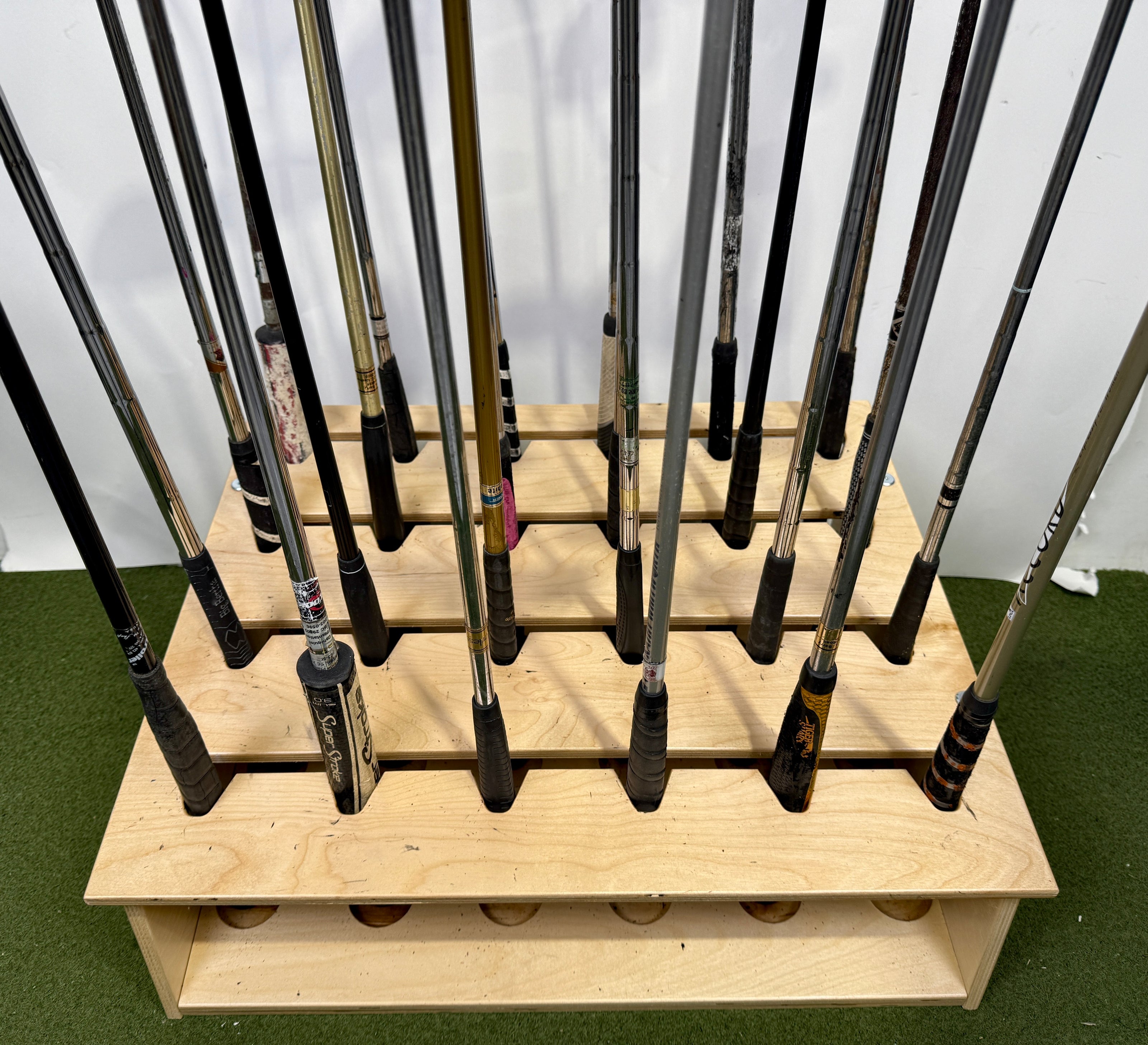 Wholesale Lot of 50 Golf Clubs - Putters Assorted Brands-Next Round
