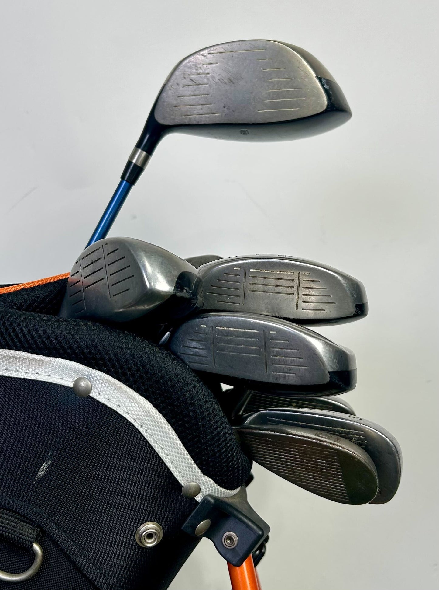 Maxfli Junior Bag - Includes Complete Right-Handed Tour Series U.S Kids Golf Set-Next Round