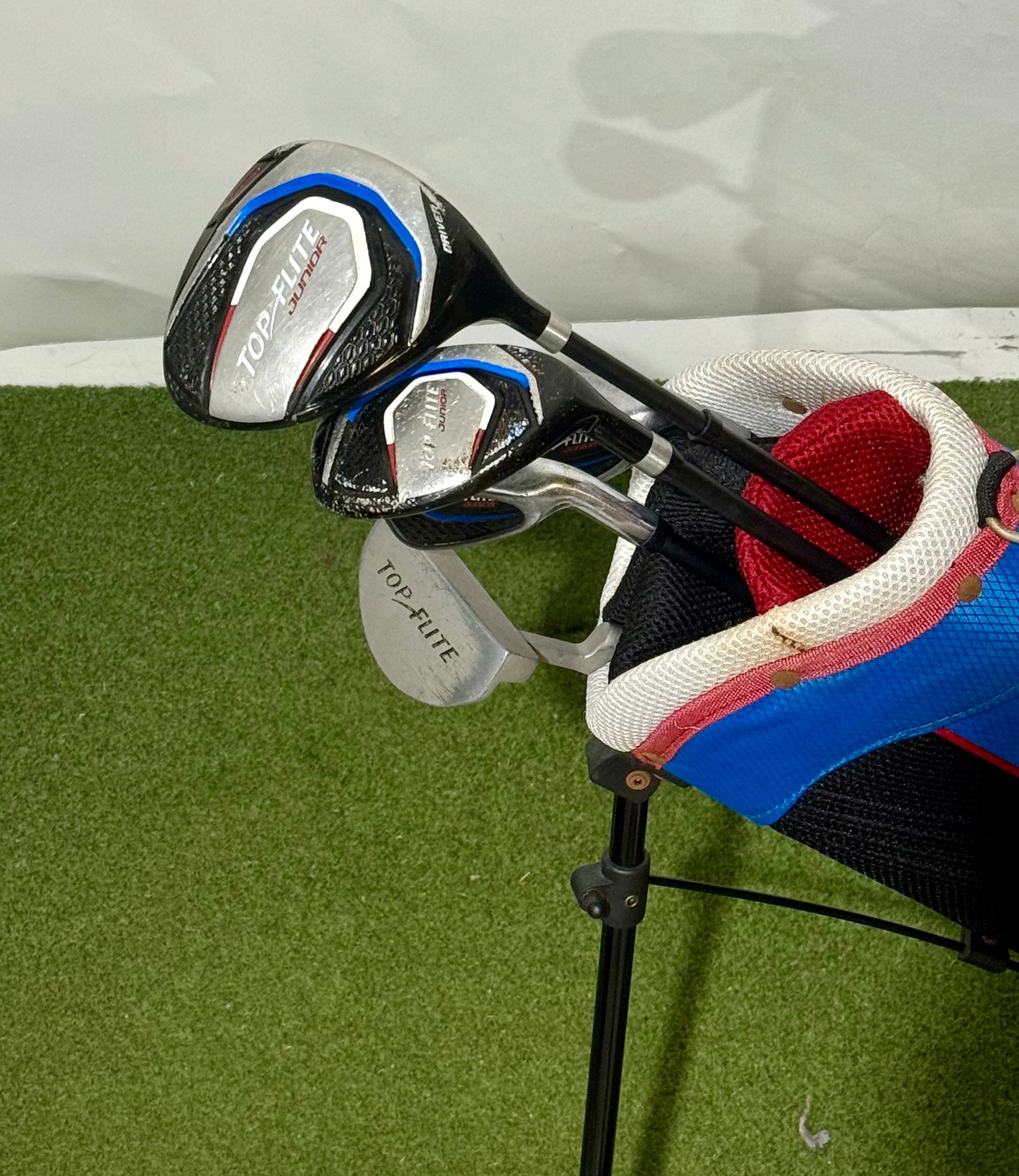 Wholesale Lot of Kids Sets - Right-Handed Golf Girl and Topflight Clubs-Next Round