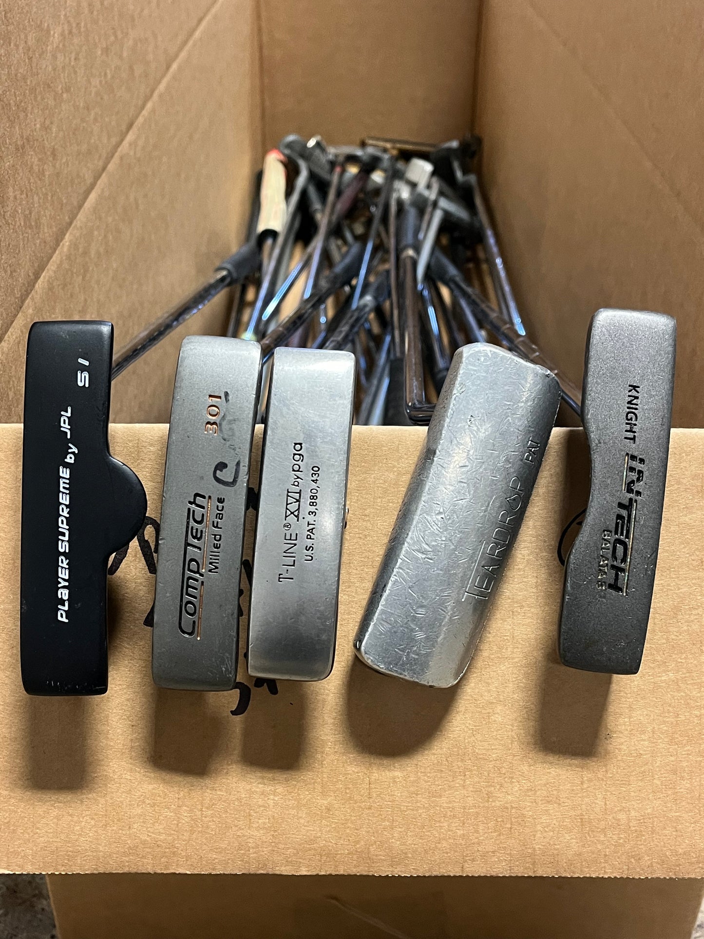 Wholesale Lot of 30 Putters. Spalding, STX, etc,-Next Round