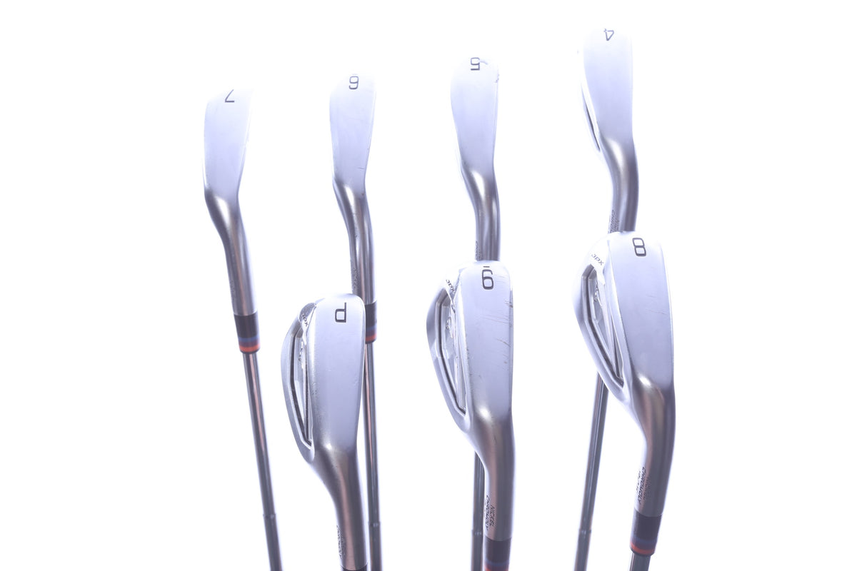 Used Mizuno JPX 925 Hot Metal Iron Set - Right-Handed - 4-PW - Stiff Flex