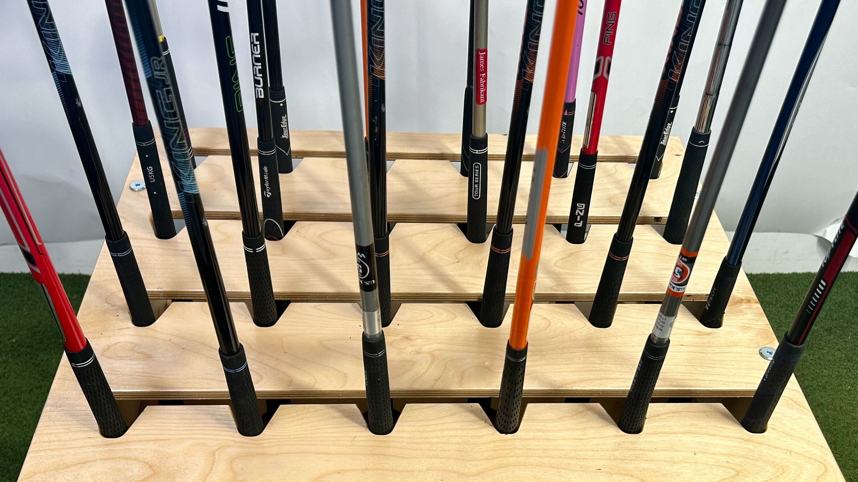 Wholesale lot of 24 Golf Clubs - Right and Left- Handed Kids Clubs- Ping-Next Round