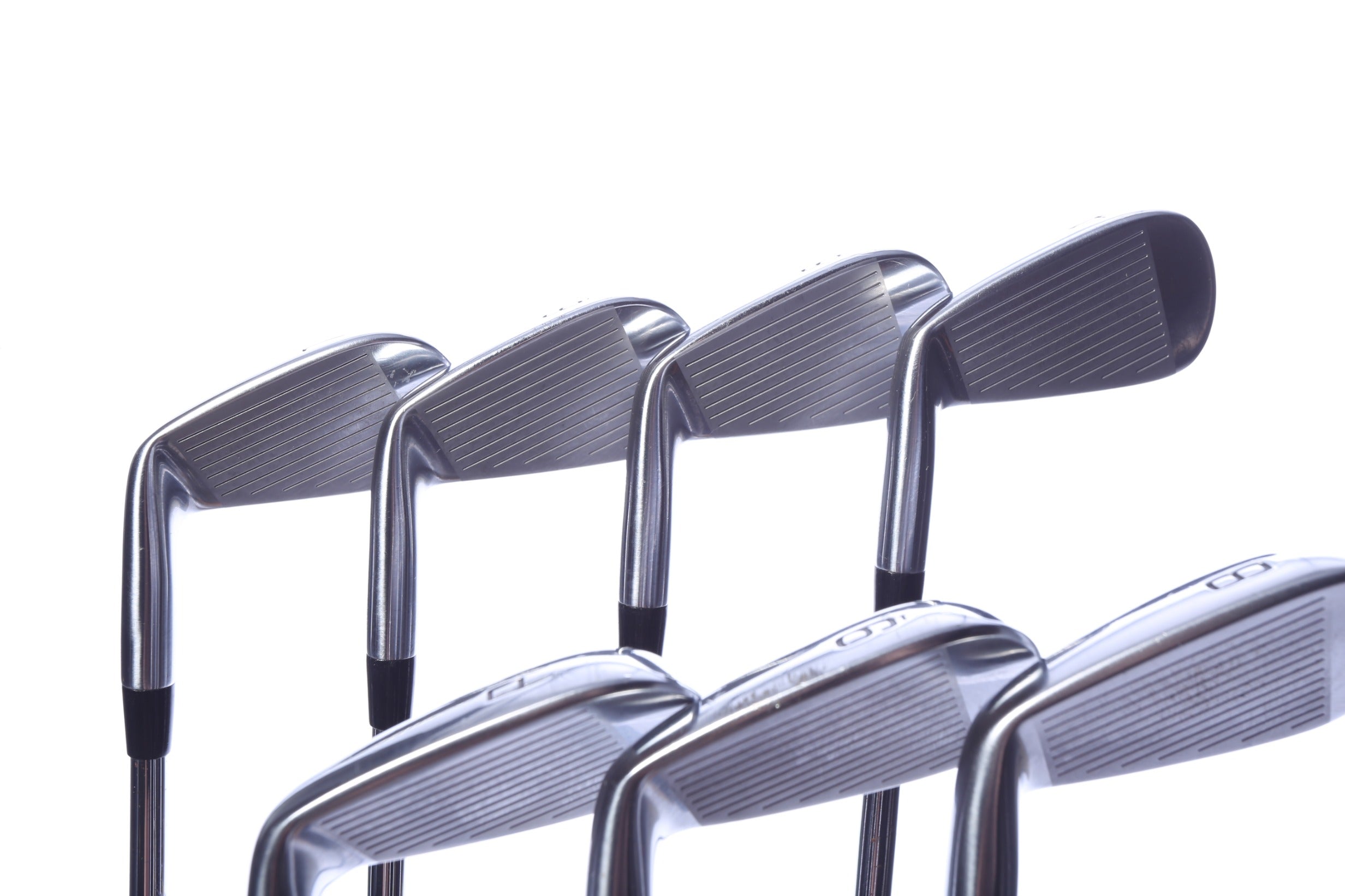 Used Mizuno Pro 221 Iron Set - Right-Handed - 4-PW - Extra Stiff Flex