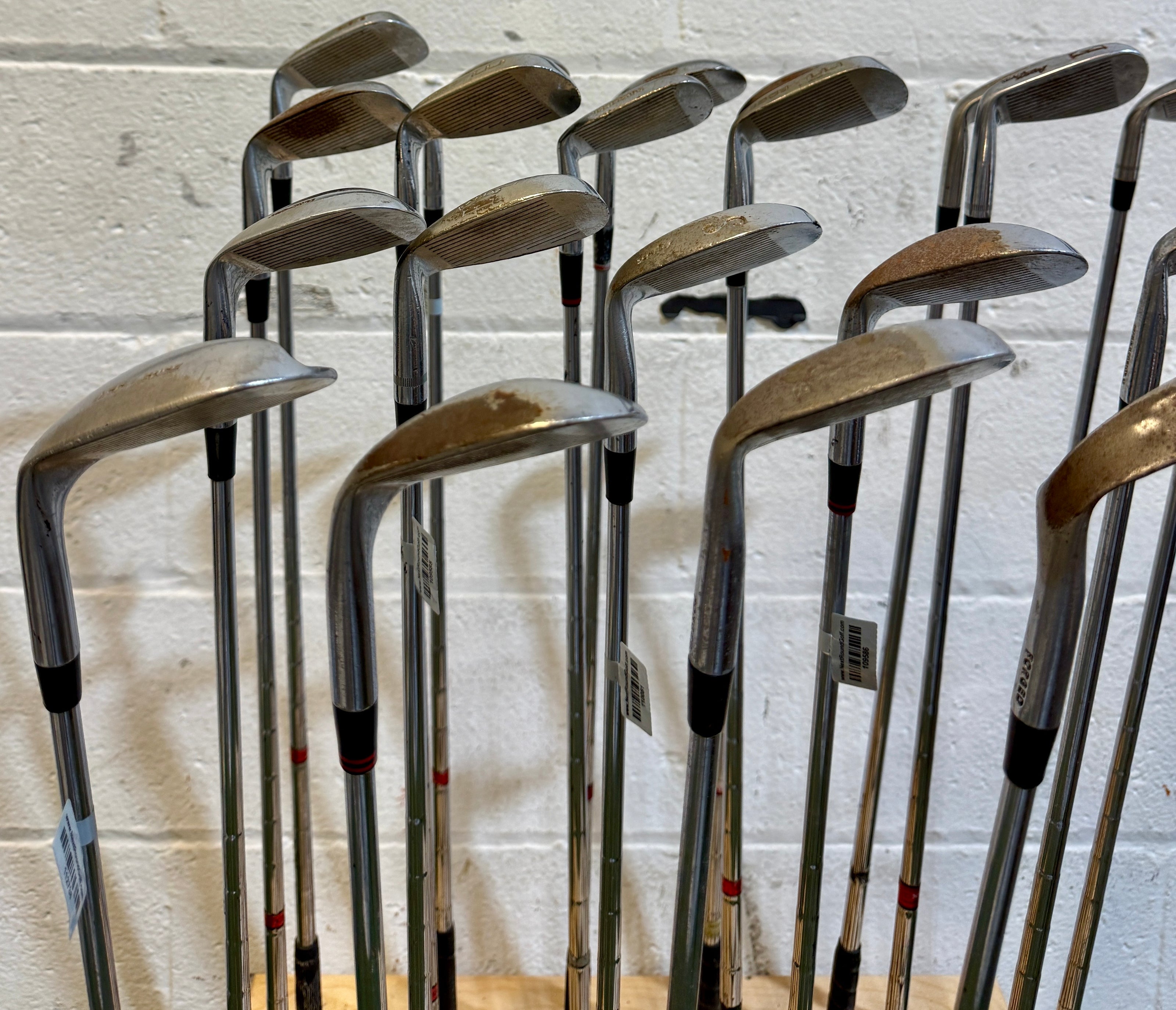 Wholesale Lot of 50 Golf Clubs - Ben Hogan Wedges-Next Round