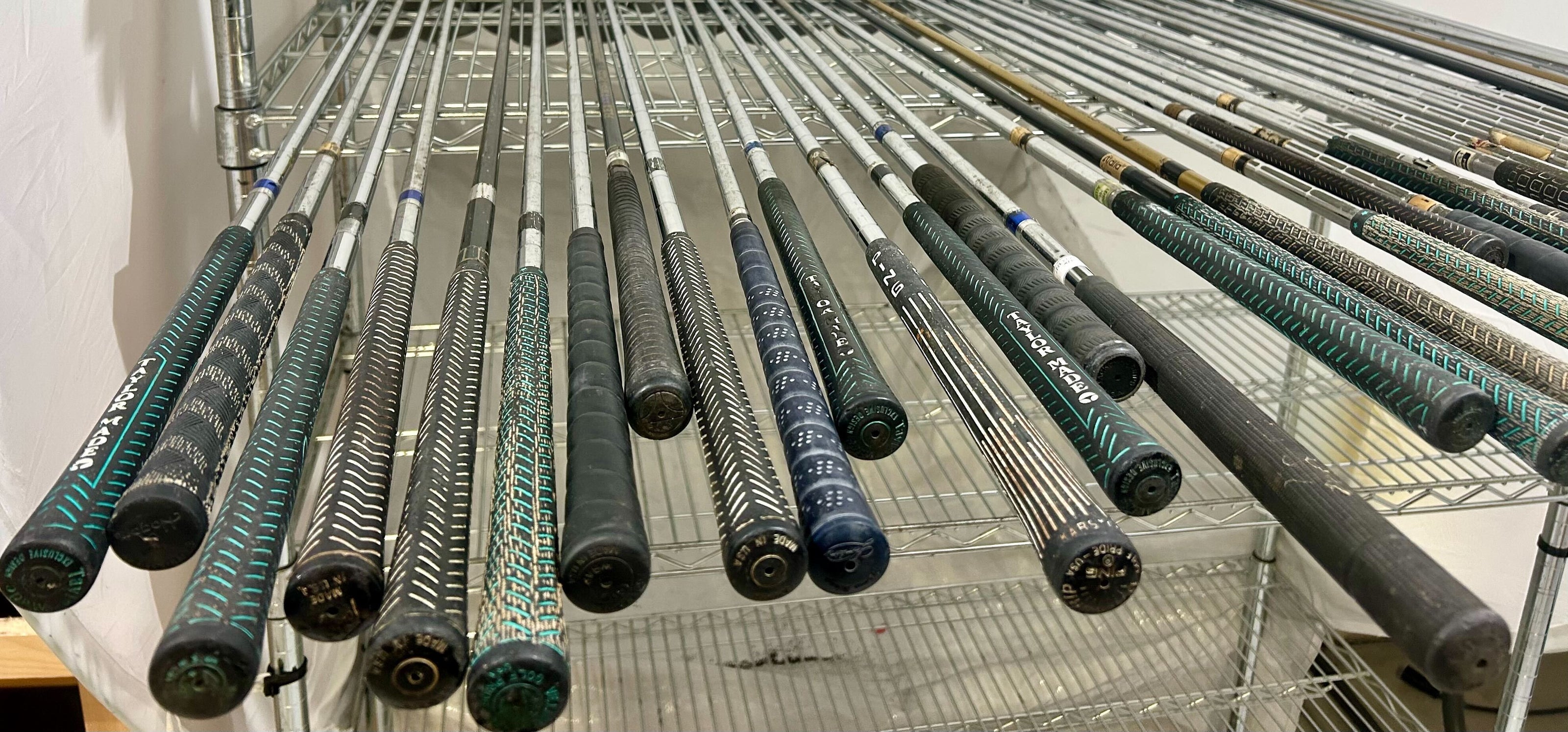 Wholesale Lot of 35 Golf Clubs - Taylormade Assorted Drivers and Fairway Woods-Next Round