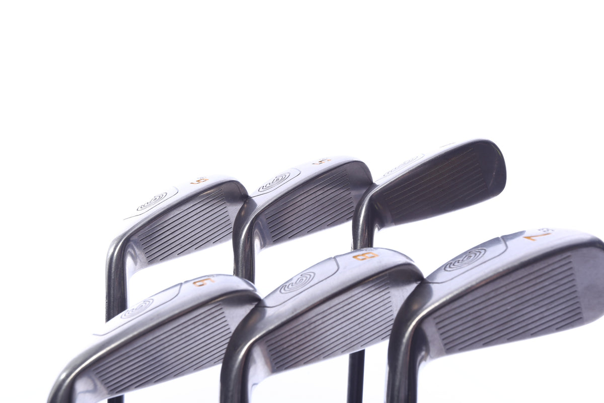 Used Cleveland HiBore Iron Set - Right-Handed - 4-9 - Seniors Flex