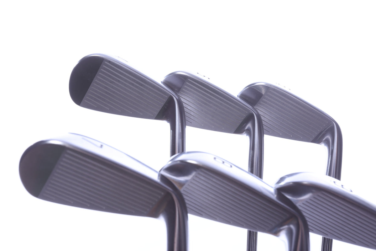 Used Mizuno Pro 223 Iron Set - Left-Handed - 4-9 - Stiff Flex