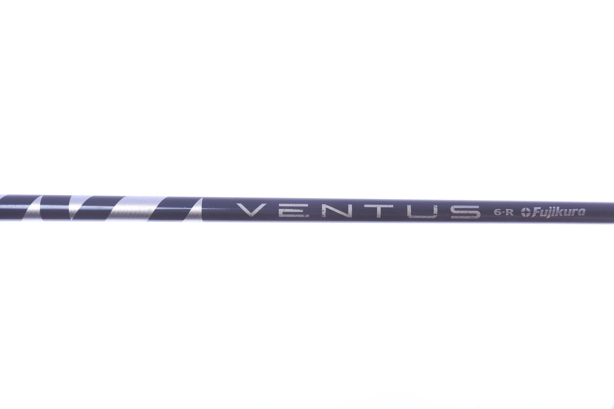 Used TaylorMade SIM2 MAX Rescue 4H Hybrid - Right-Handed - 22 Degrees - Regular Flex