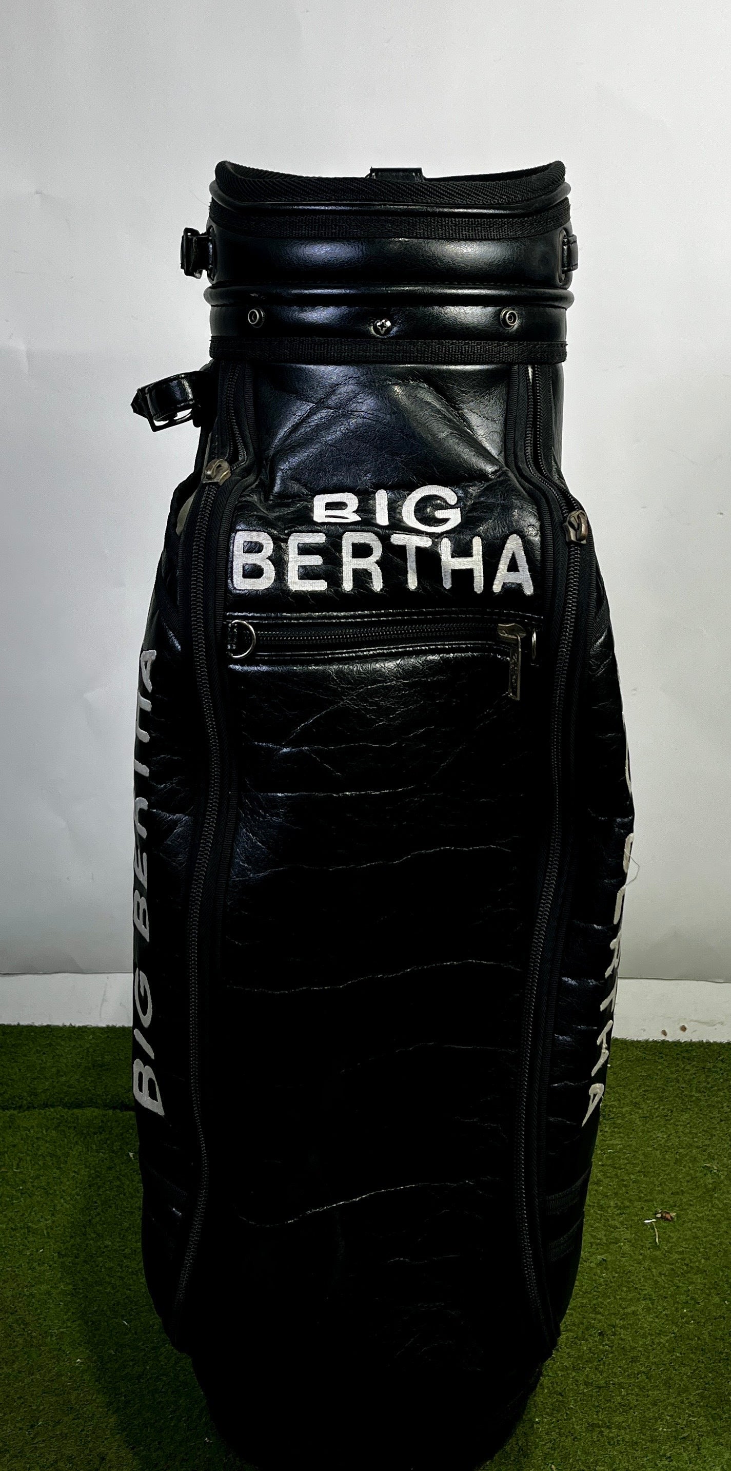 Big Bertha Callaway Staff Bag - 5 Dividers 5 Pockets- Black and White-Next Round
