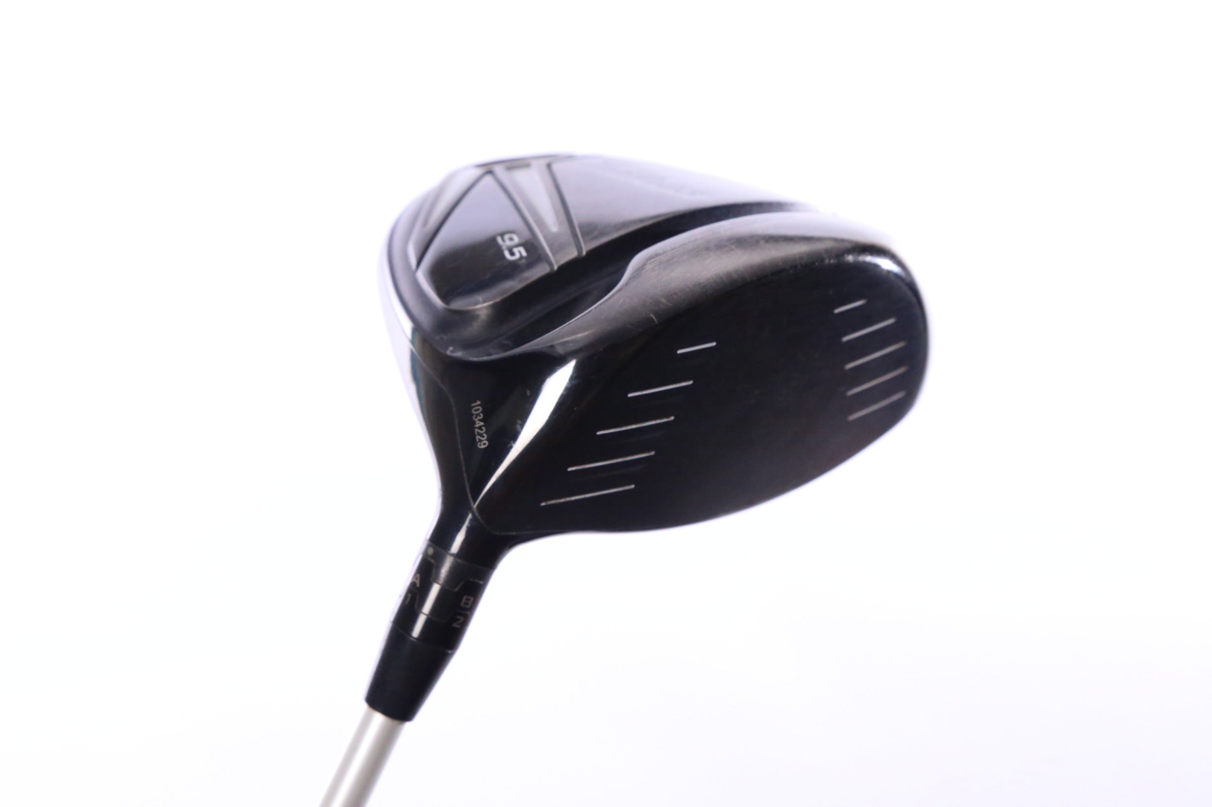 Used Titleist 915 D3 Driver - 9.5 Degrees - Stiff Flex Aldila Rogue 95 MSI - Right-Handed