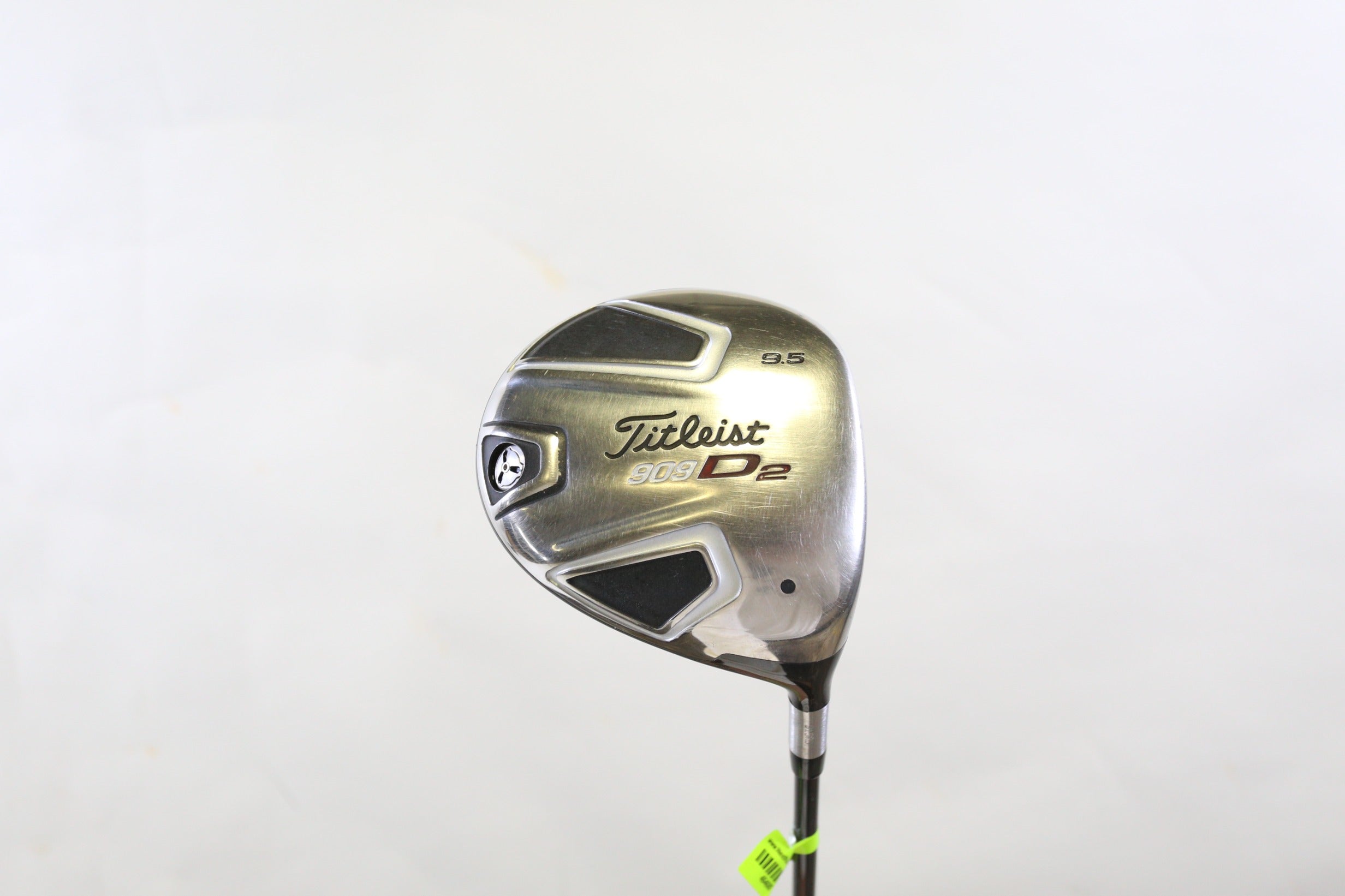 Used Titleist 909D2 Right-Handed Driver – Next Round