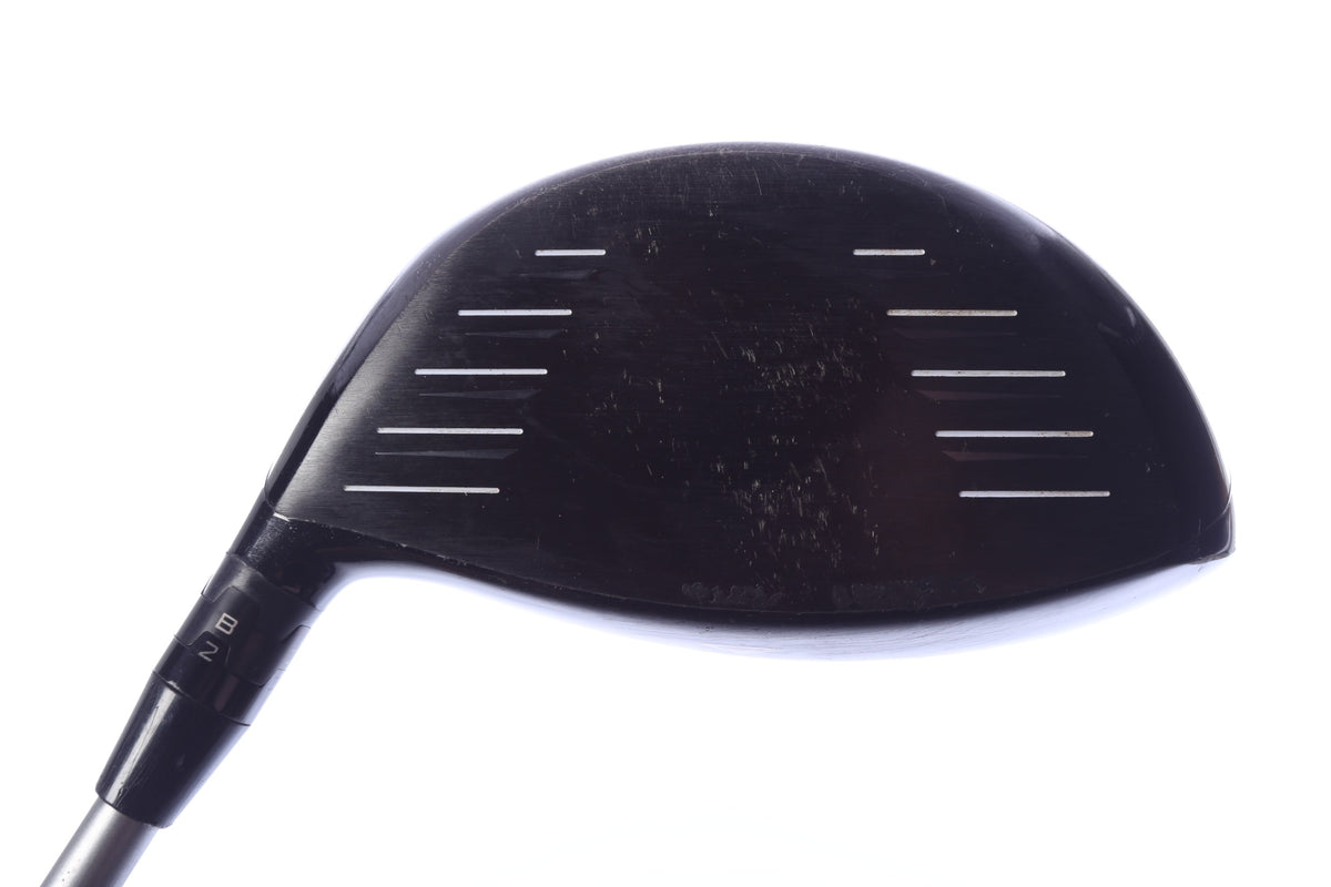 Used Titleist 915 D3 Driver - 9.5 Degrees - Stiff Flex Mitsubishi Diamana S+ - Right-Handed