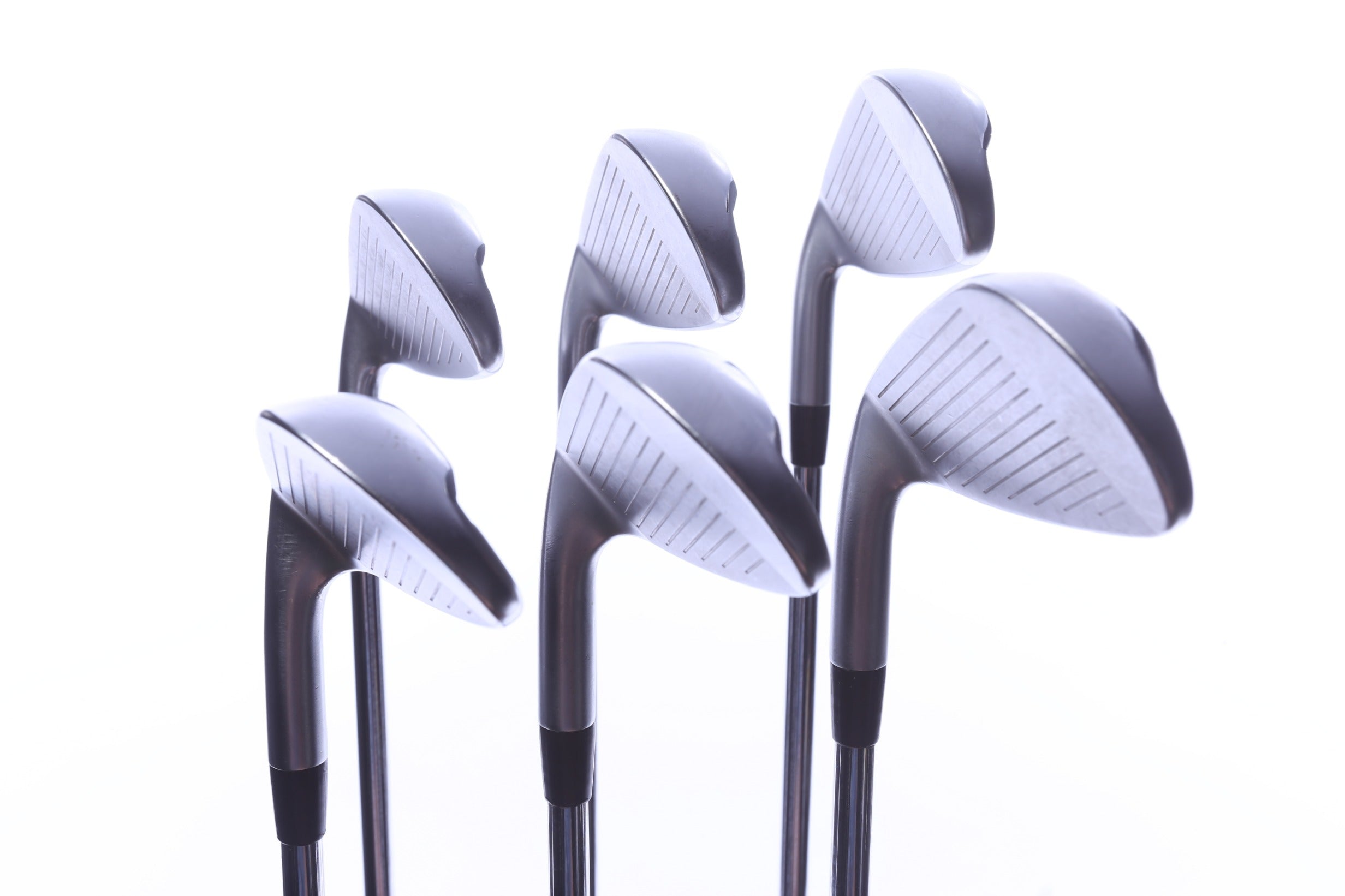 Used Mizuno JPX 900 Hot Metal Iron Set - Right-Handed - 5-PW - Stiff Flex