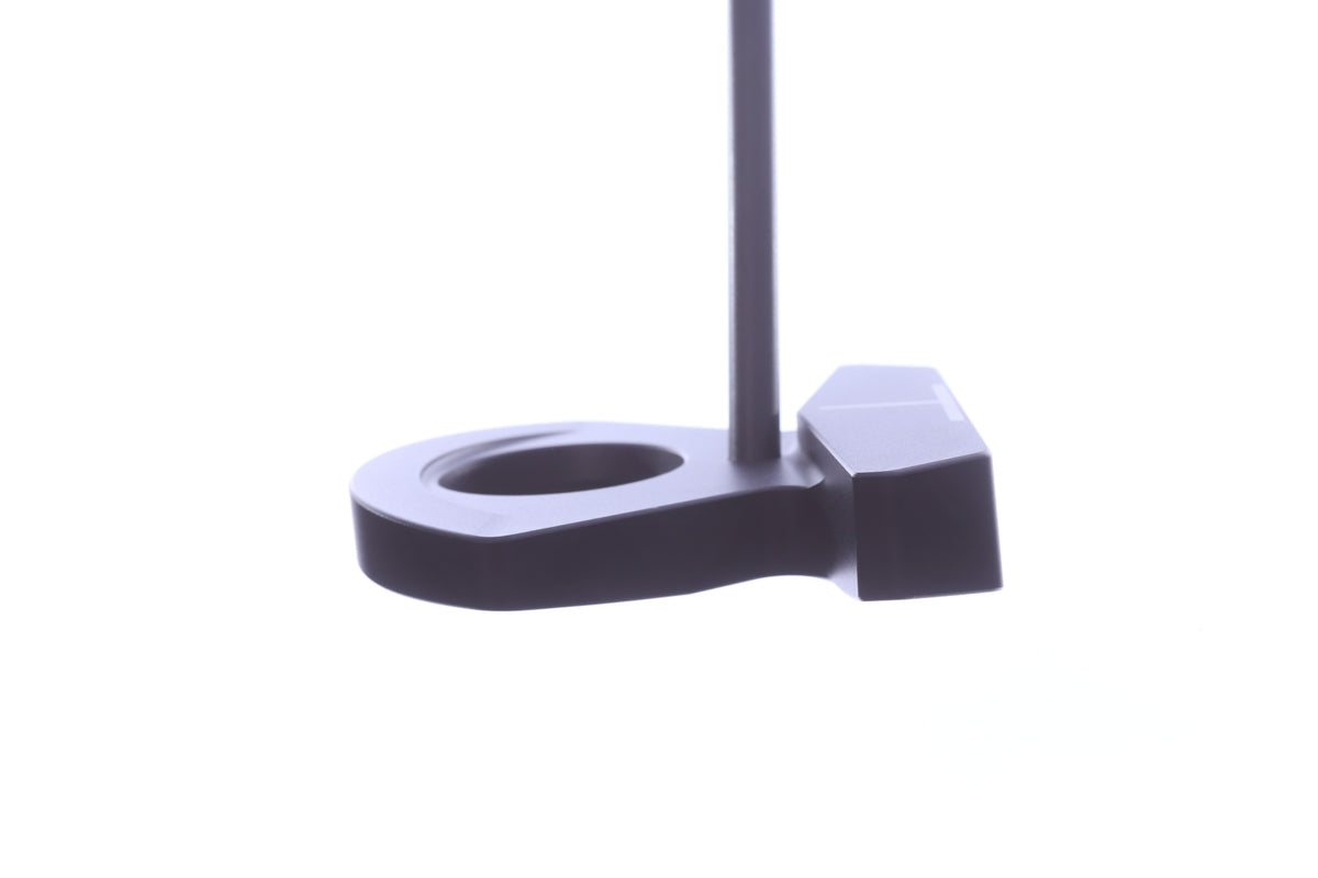 Used L.A.B. Golf DF3 Putter - Right-Handed - 35 in - Mallet