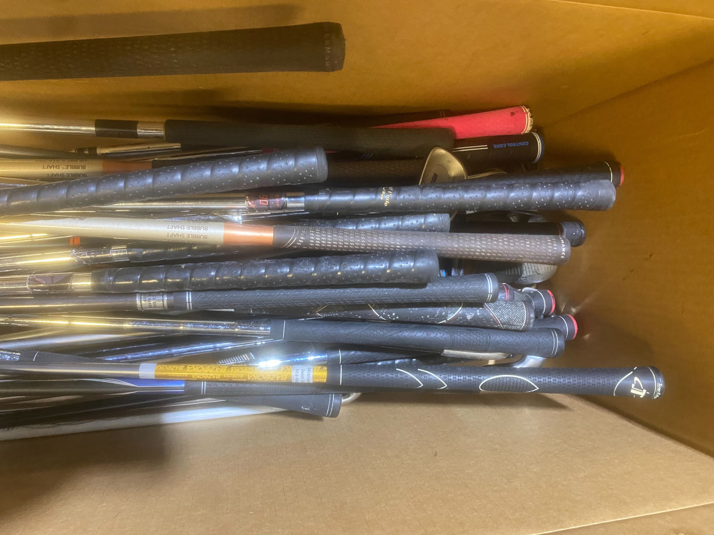Wholesale Lot of 50 Assorted Single Irons. TaylorMade, Hogan, Top Flite-Next Round