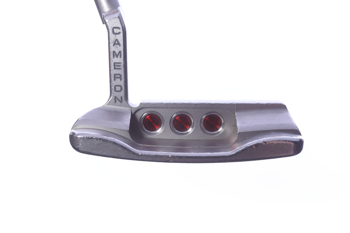 Used Titleist Scotty Cameron Select Newport Putter - Right-Handed - 34 in - Blade