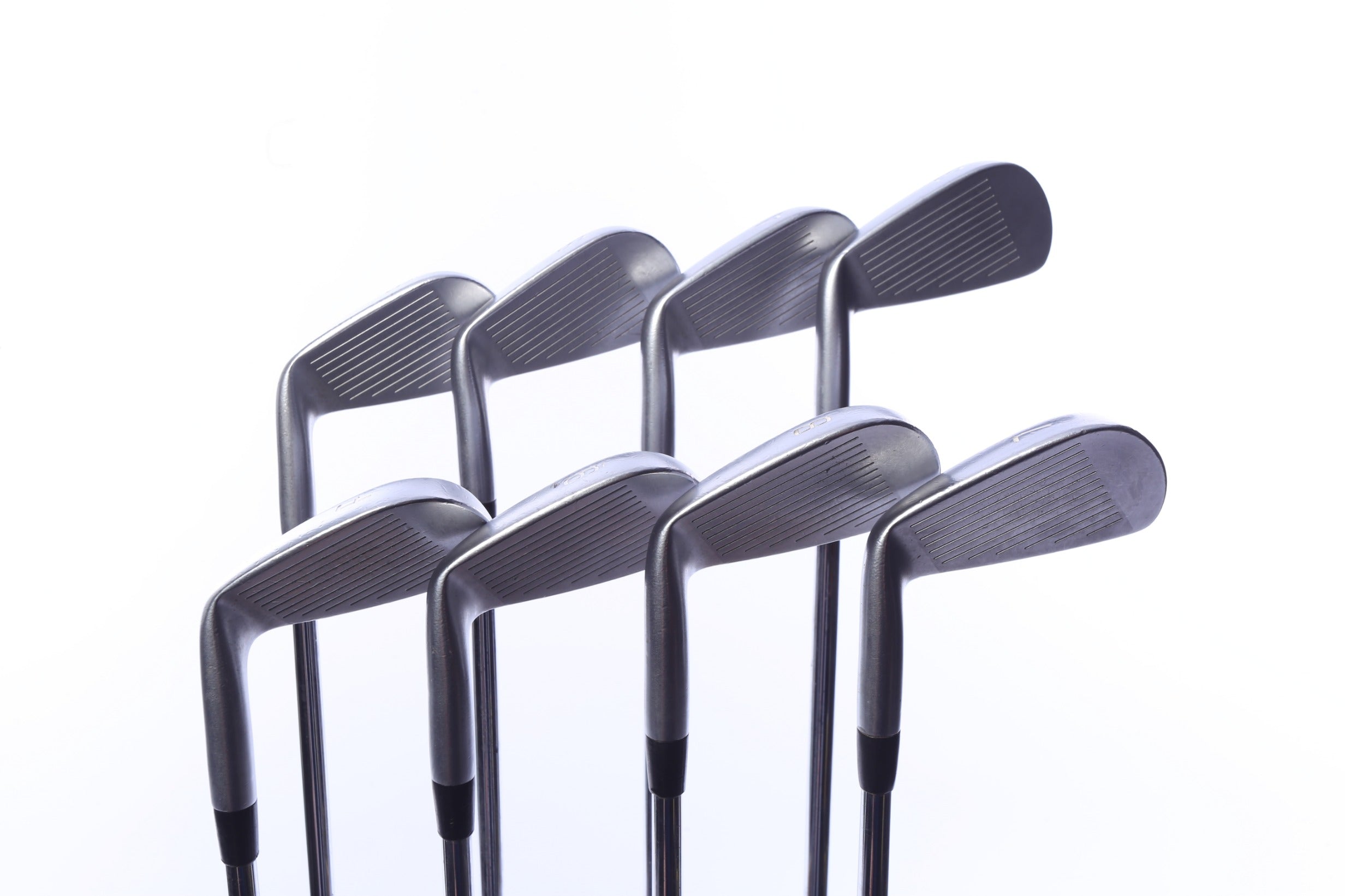 Used Mizuno JPX 900 Tour Iron Set - Right-Handed - 3-PW - Stiff Flex