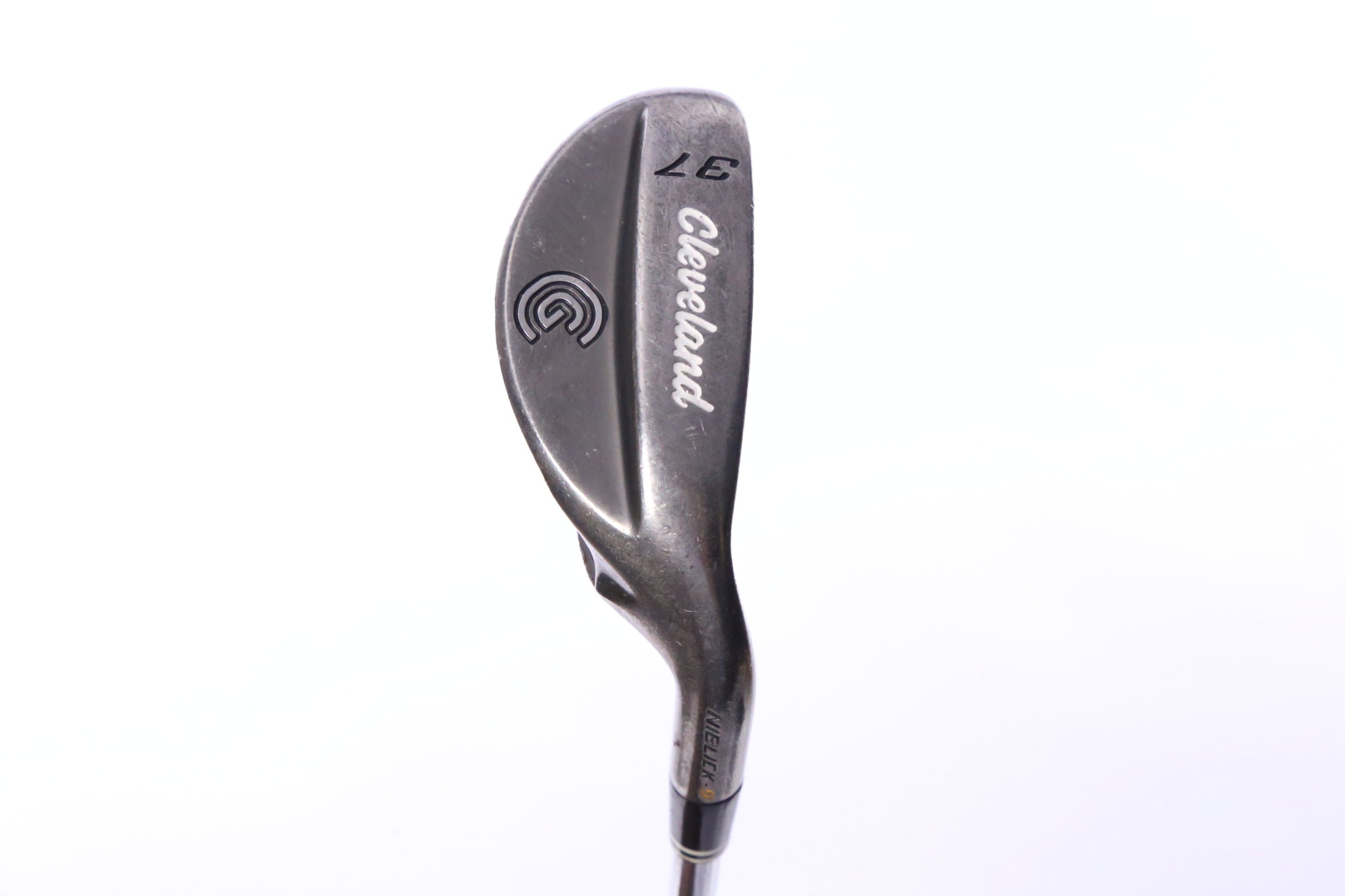 Used Cleveland Niblick Chipping Wedge - Right-Handed - 37 Degrees - Wedge Flex