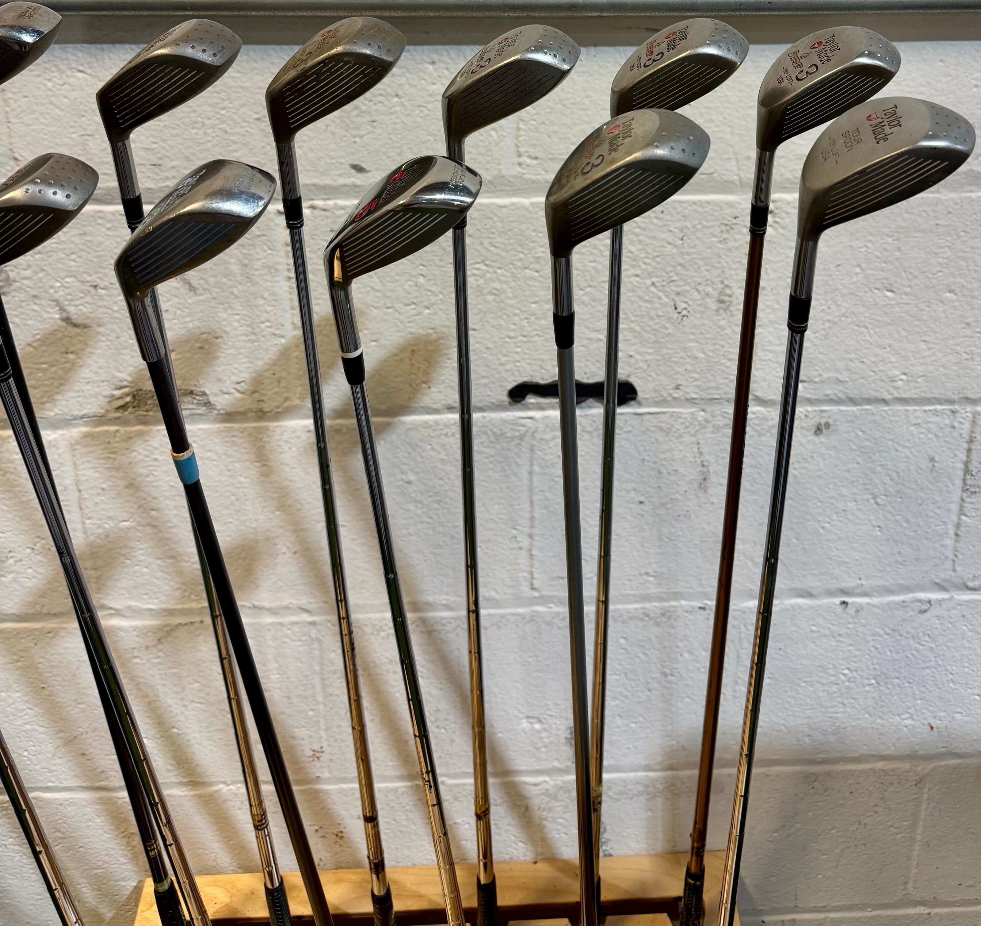 Wholesale Lot of 30 Golf Clubs - TaylorMade Fairway Woods