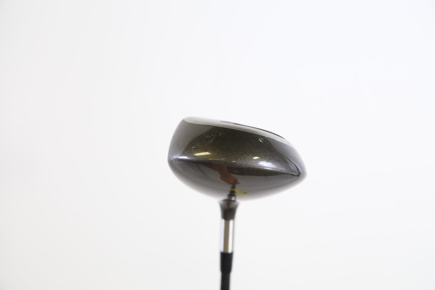 Used Titleist 975D Driver - Right-Handed - 8.5 Degrees - Stiff Flex