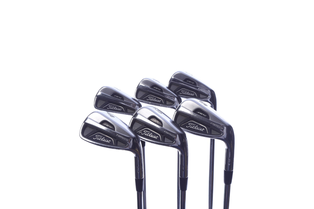 Used Titleist 712 AP2 Iron Set - Right-Handed - 5-PW - Regular Flex