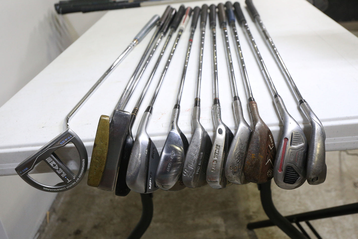 Wholesale Lot of 25 Golf Clubs - Assorted Brands - Men's Flex - Right-Handed-Next Round
