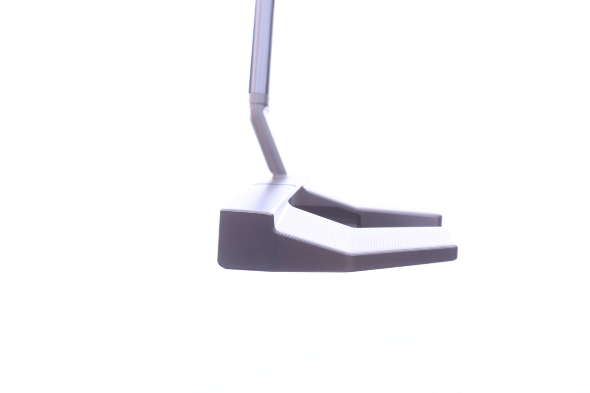 Used Titleist Scotty Cameron 2024 Phantom X 5.5 Putter - Left-Handed - 34 in - Mallet