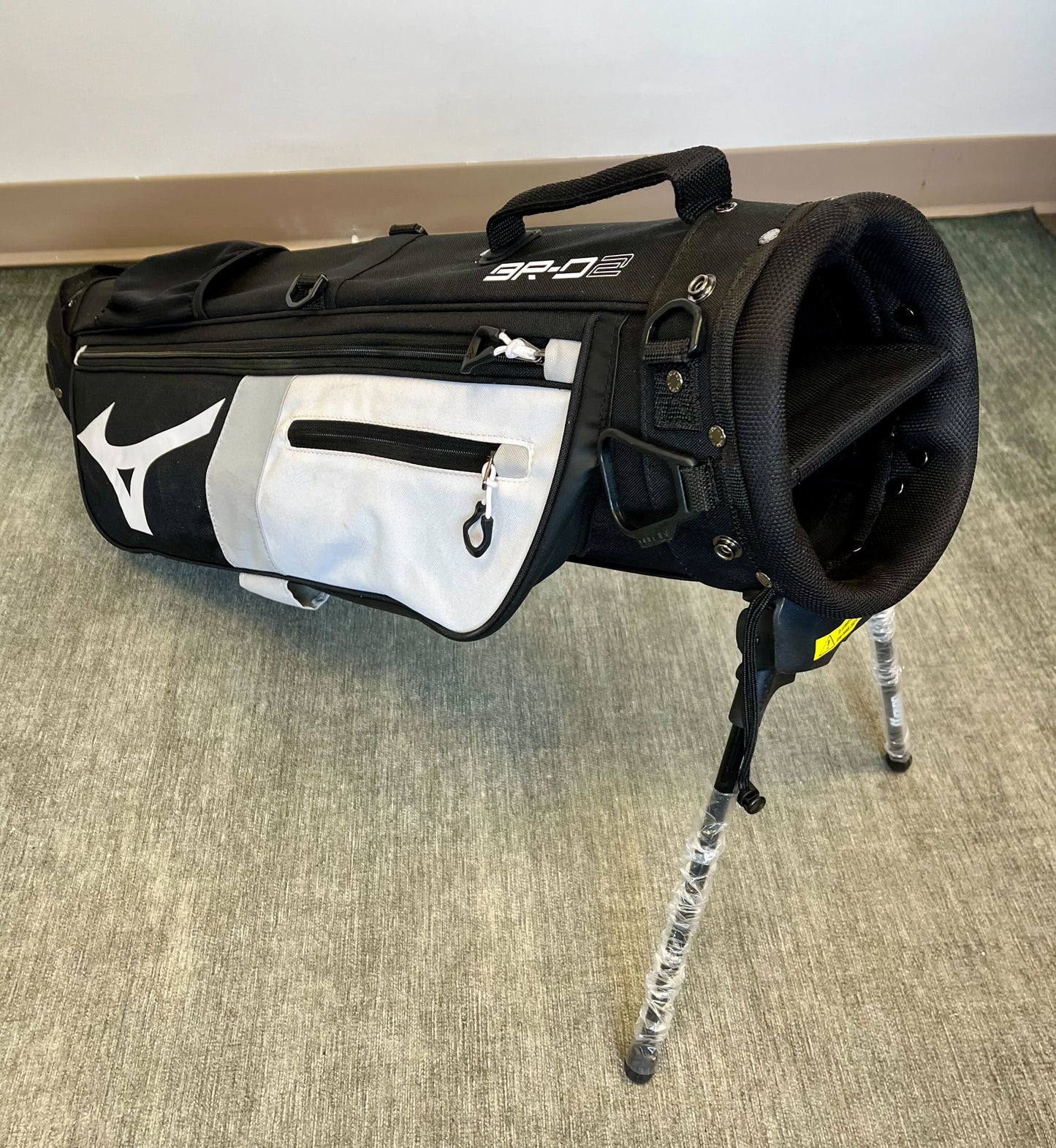 Mizuno BR-D2 Carry Sunday Golf Bag 2 Dividers/3 pockets with Strap-Next Round