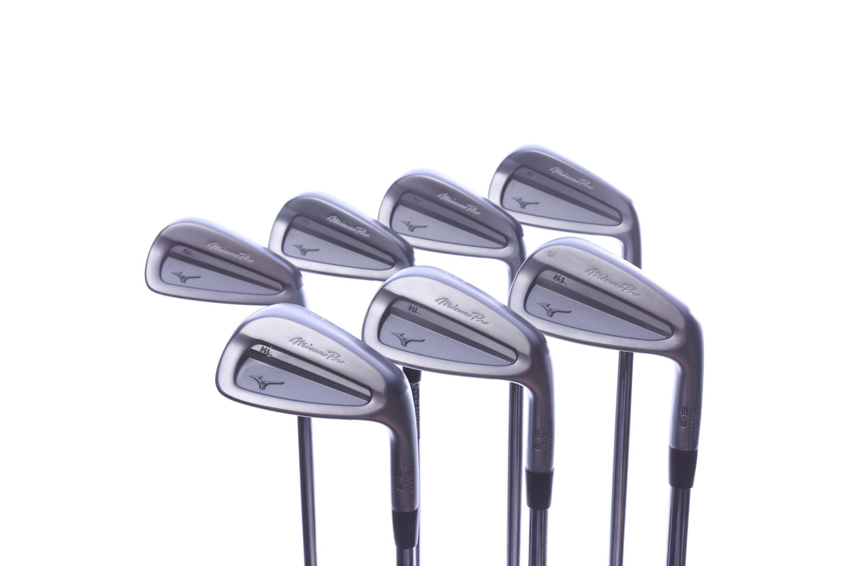 Used Mizuno Pro S-3 Iron Set - Right-Handed - 4-PW - Stiff Plus Flex