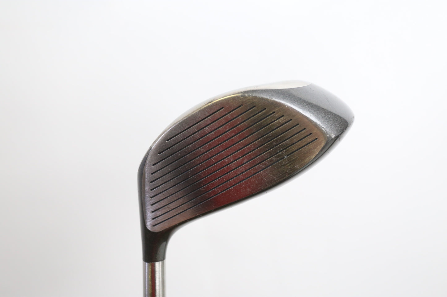 Used Titleist 975D Driver - Right-Handed - 8.5 Degrees - Stiff Flex