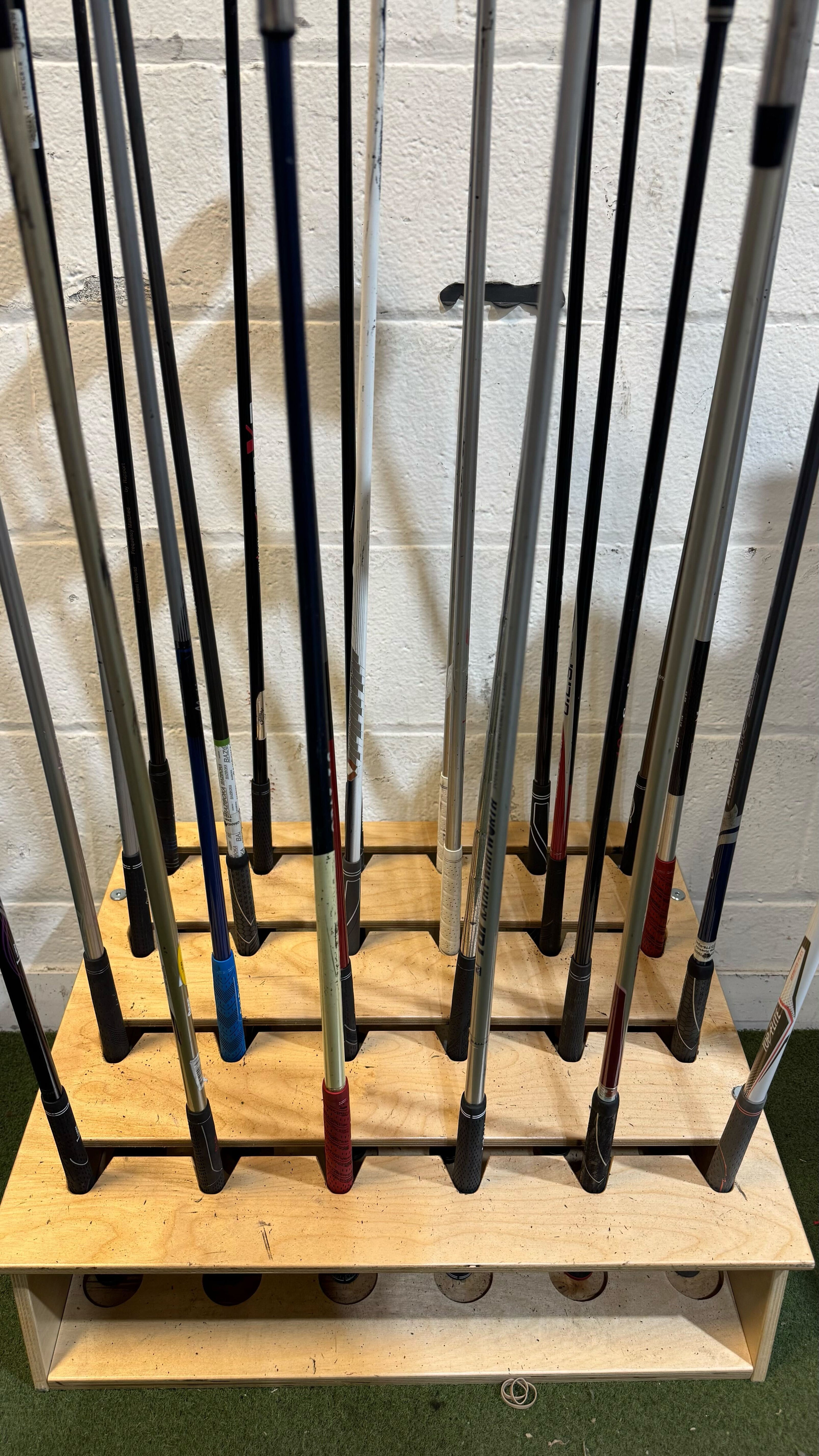 Wholesale Lot of 40 Golf Clubs - Assorted Hybrids-Next Round