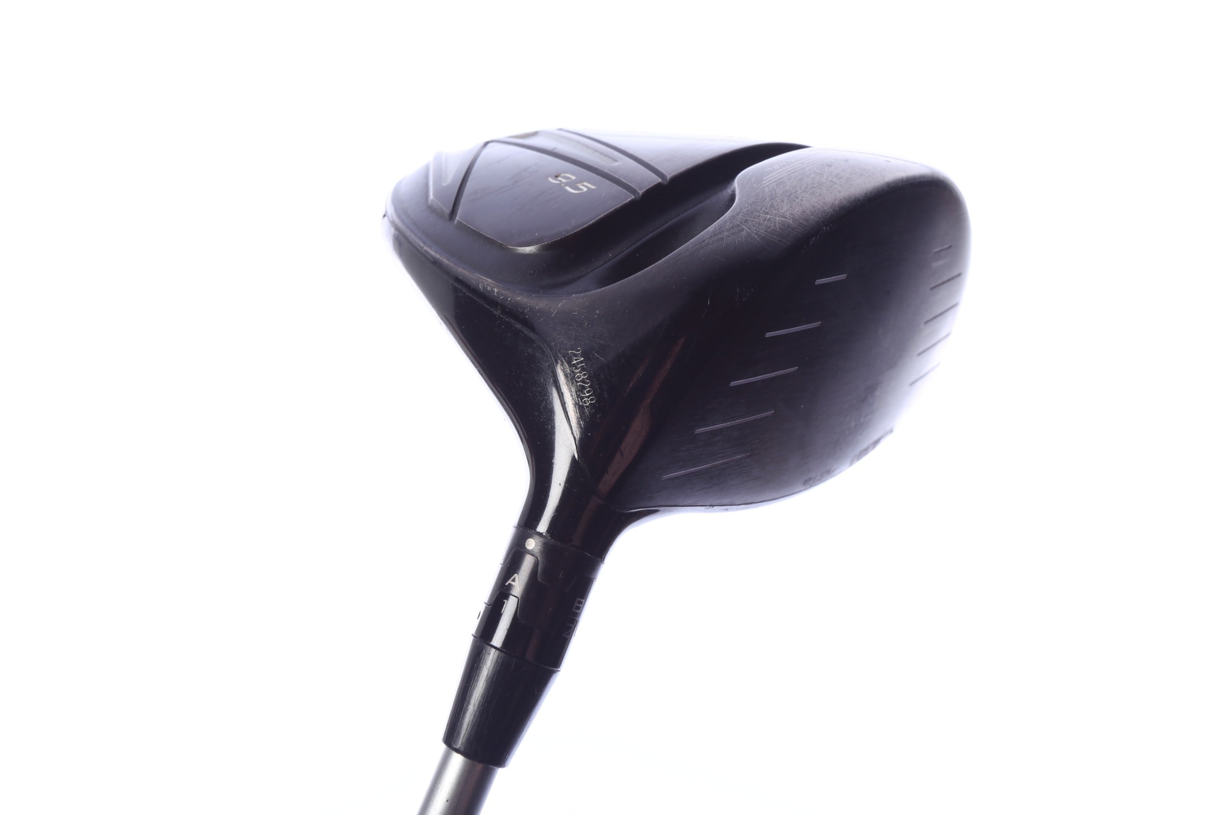 Used Titleist 915 D3 Driver - 9.5 Degrees - Stiff Flex Mitsubishi Diamana S+ - Right-Handed