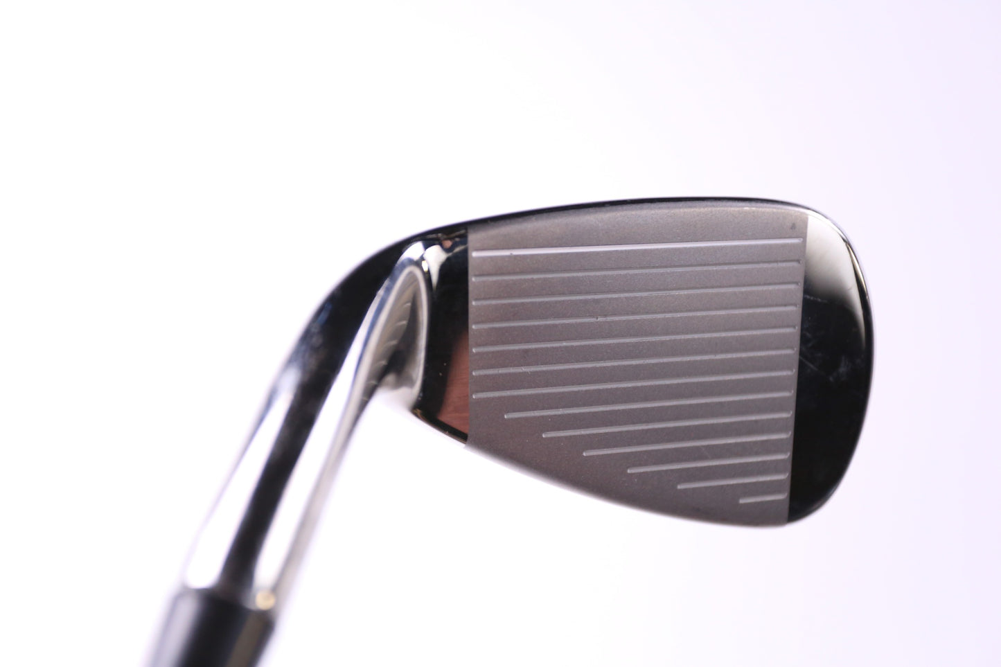 Used Wilson Staff Launch Pad Pitching Wedge - Right-Handed - 44 Degrees - Regular Flex-Next Round