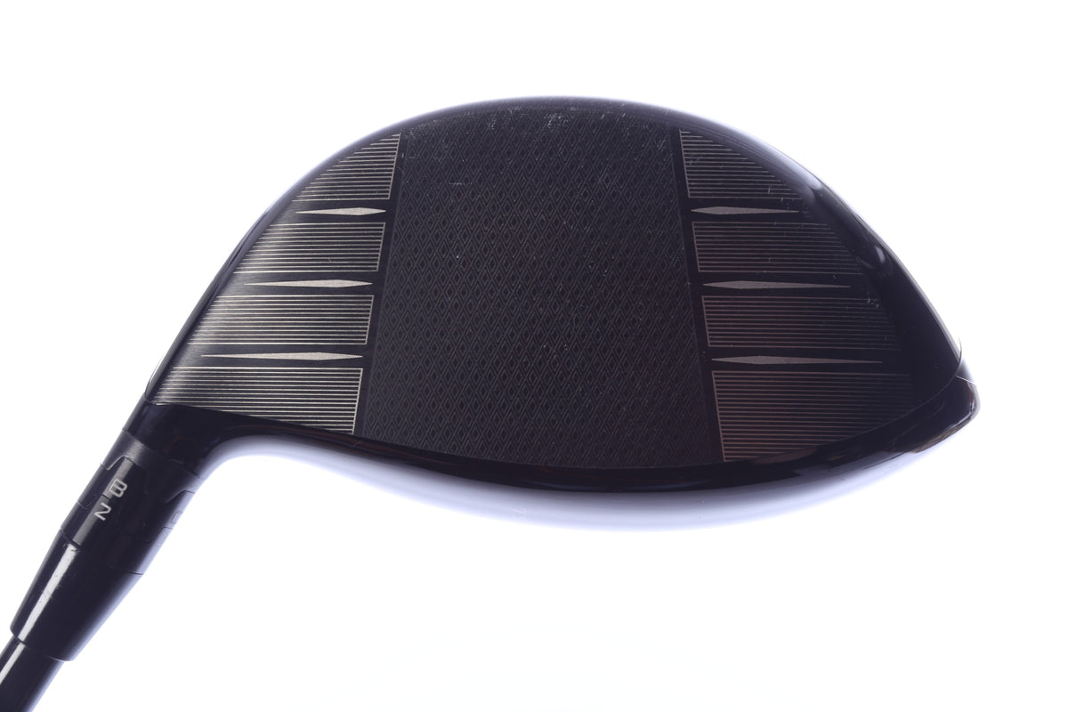 Used Titleist TSR2 Driver - 9 Degrees - Stiff Flex Project X HZRDUS Black Gen4 - Right-Handed