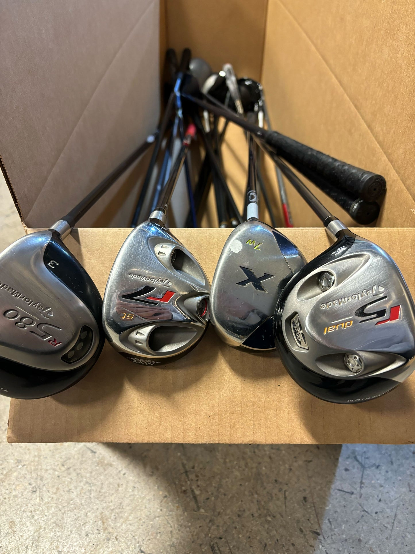 Wholesale Lot of 20 Callaway, TaylorMade r5, r580, X Fairway Woods-Next Round