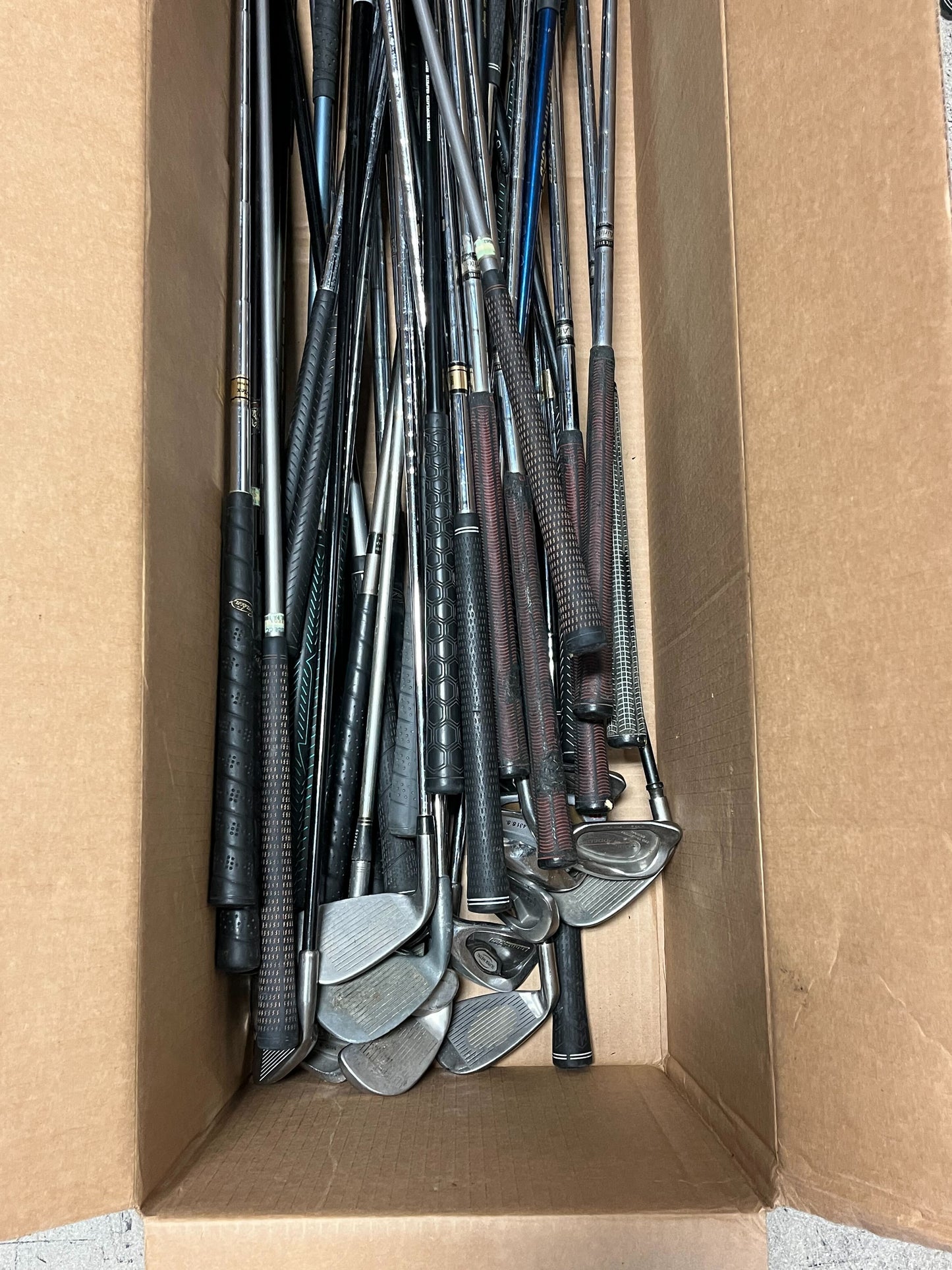 Wholesale Lot of 50 Single Irons. Wilson, Lynx, Square Two-Next Round