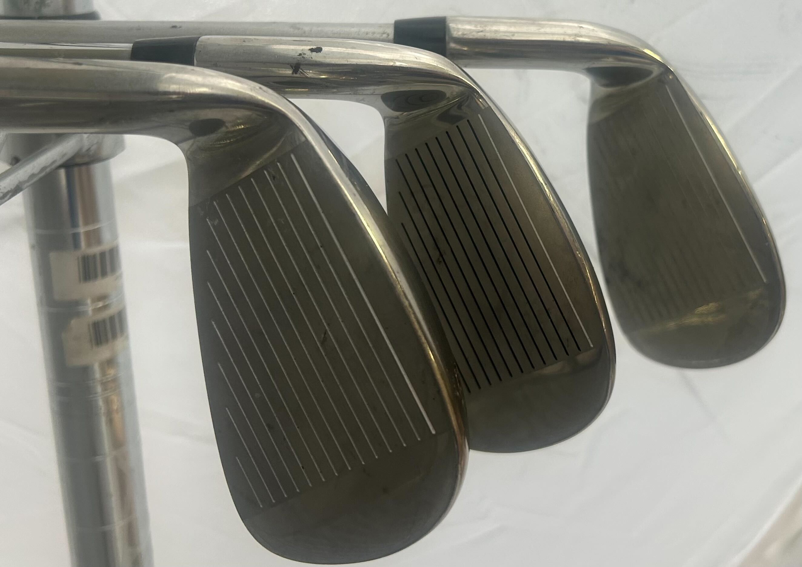 Wholesale Lot of 40 Golf Clubs - ALL Right-handed - Tour Edge Irons and Wedges-Next Round