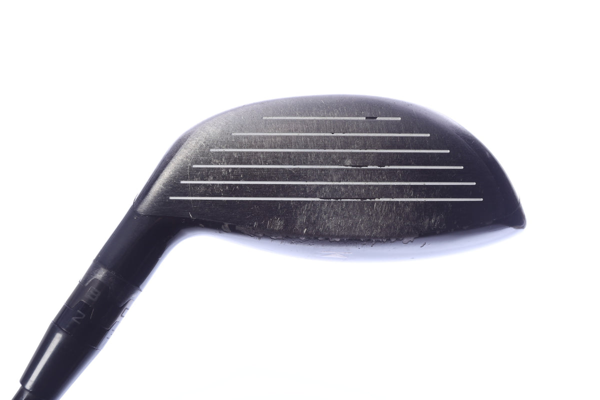 Used Titleist 910 F-D 3-Wood - Right-Handed - 15 Degrees - Stiff Flex