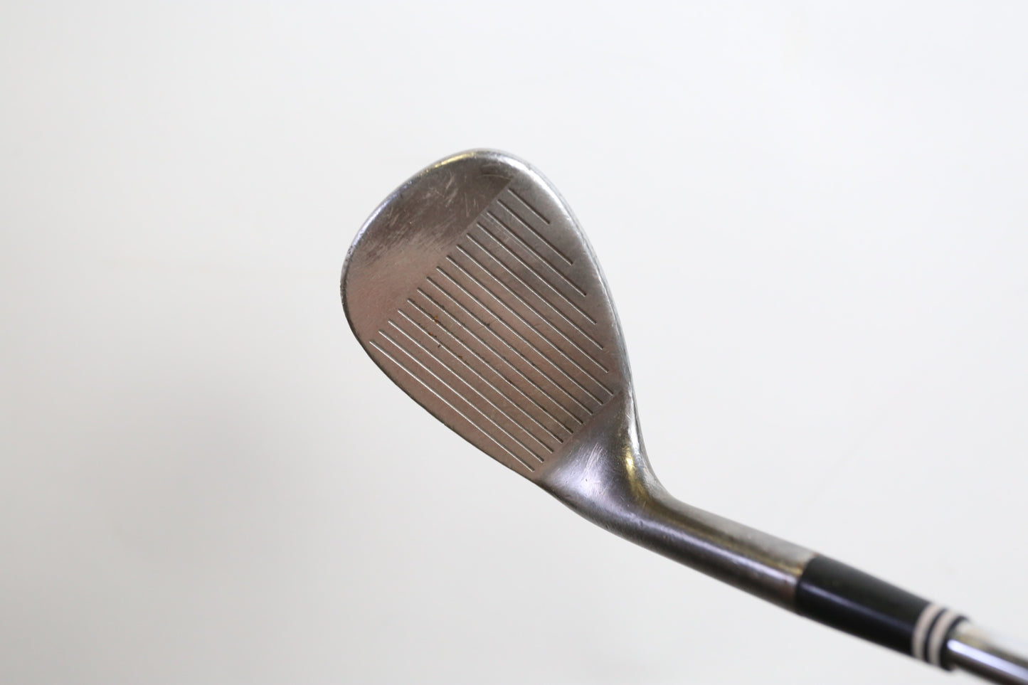 Used Cleveland CG10 Black Pearl Gap Wedge - Right-Handed - 52 Degrees - Stiff Flex