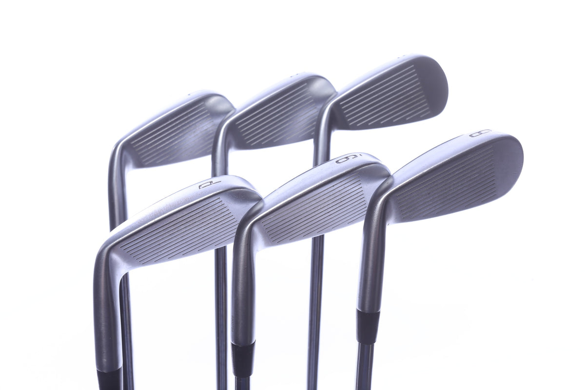 Used Mizuno JPX 921 Hot Metal Pro Iron Set - Right-Handed - 5-PW - Regular Flex