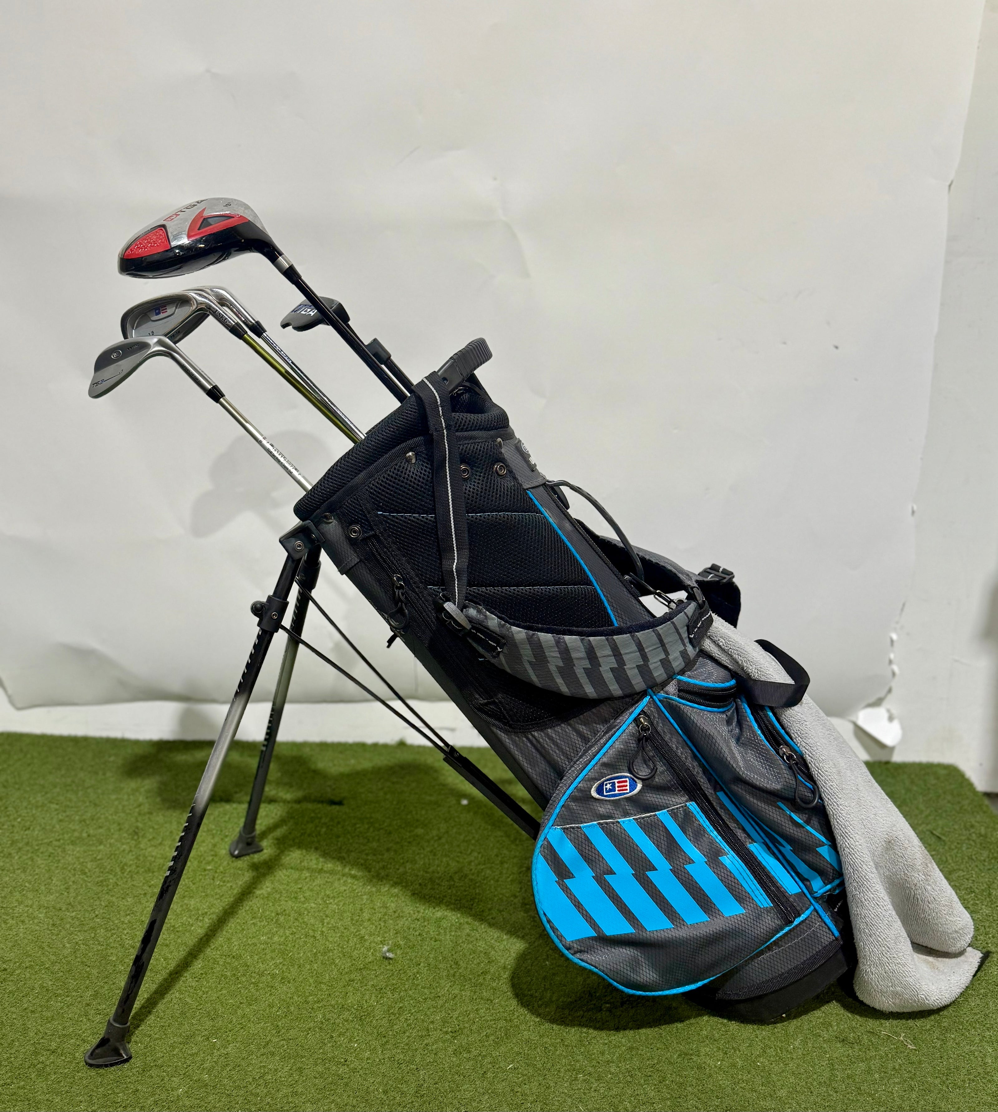 Wholesale Lot of 2 Kids Sets - Right-Handed - U.S Kids Golf, Cobra and TGA-Next Round